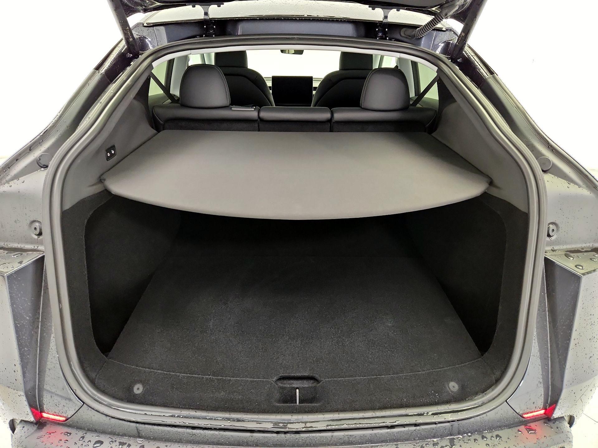 Thumbnail: 2026 Tesla Model Y - 20