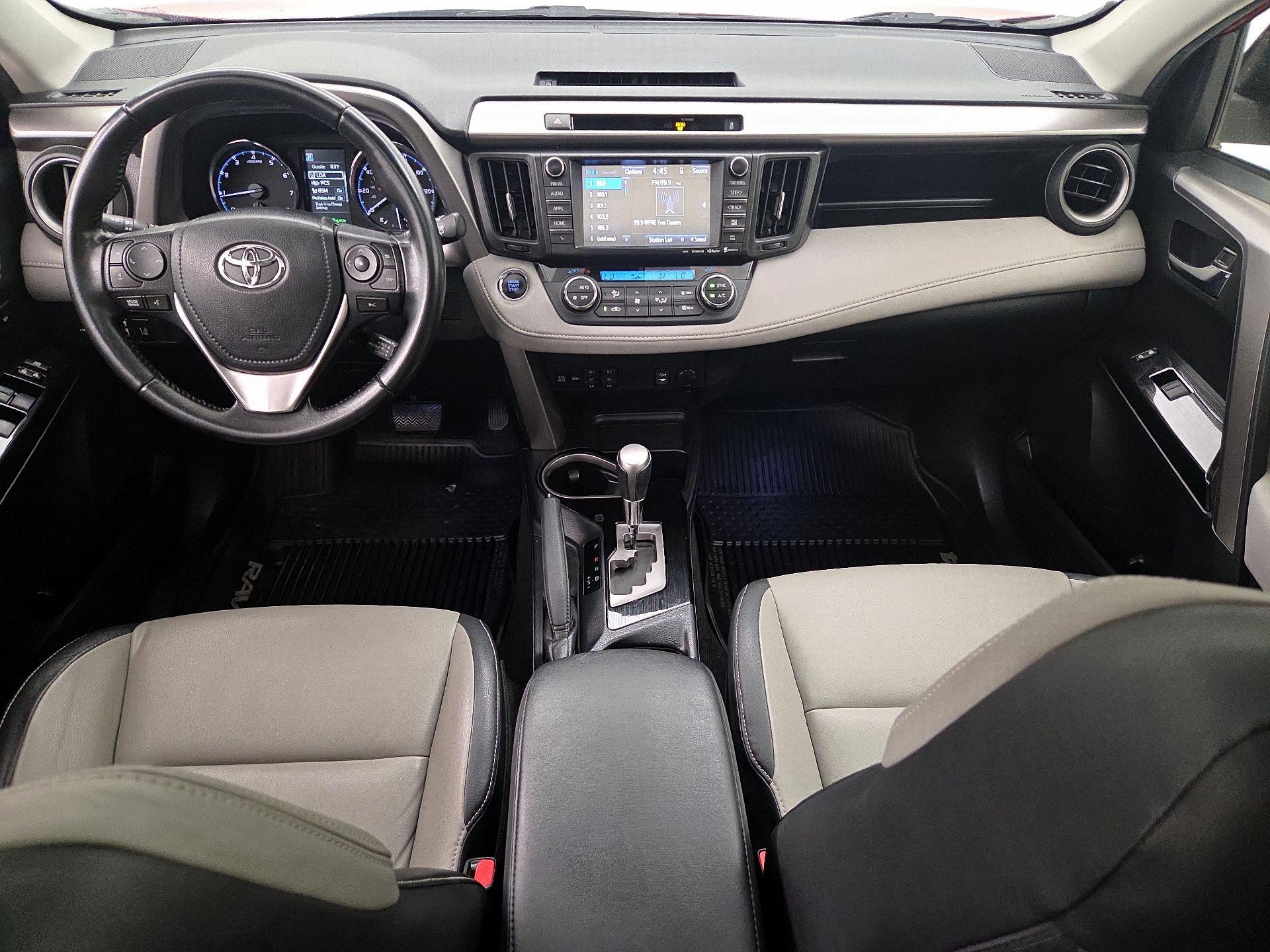Thumbnail: 2016 Toyota RAV4 - 9