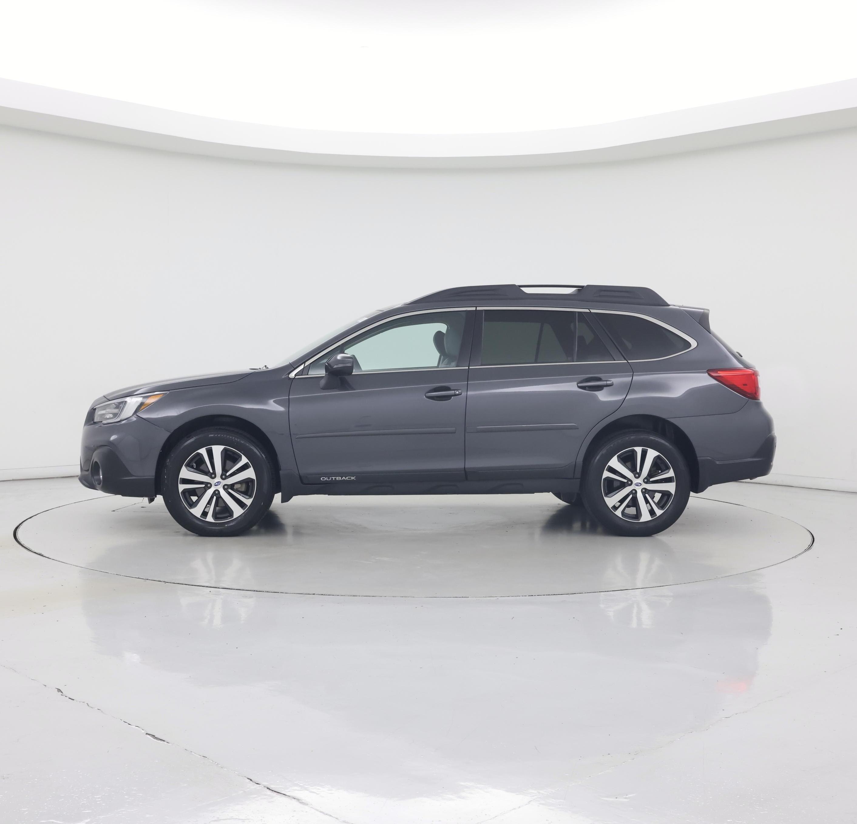 Thumbnail: 2019 Subaru Outback - 3