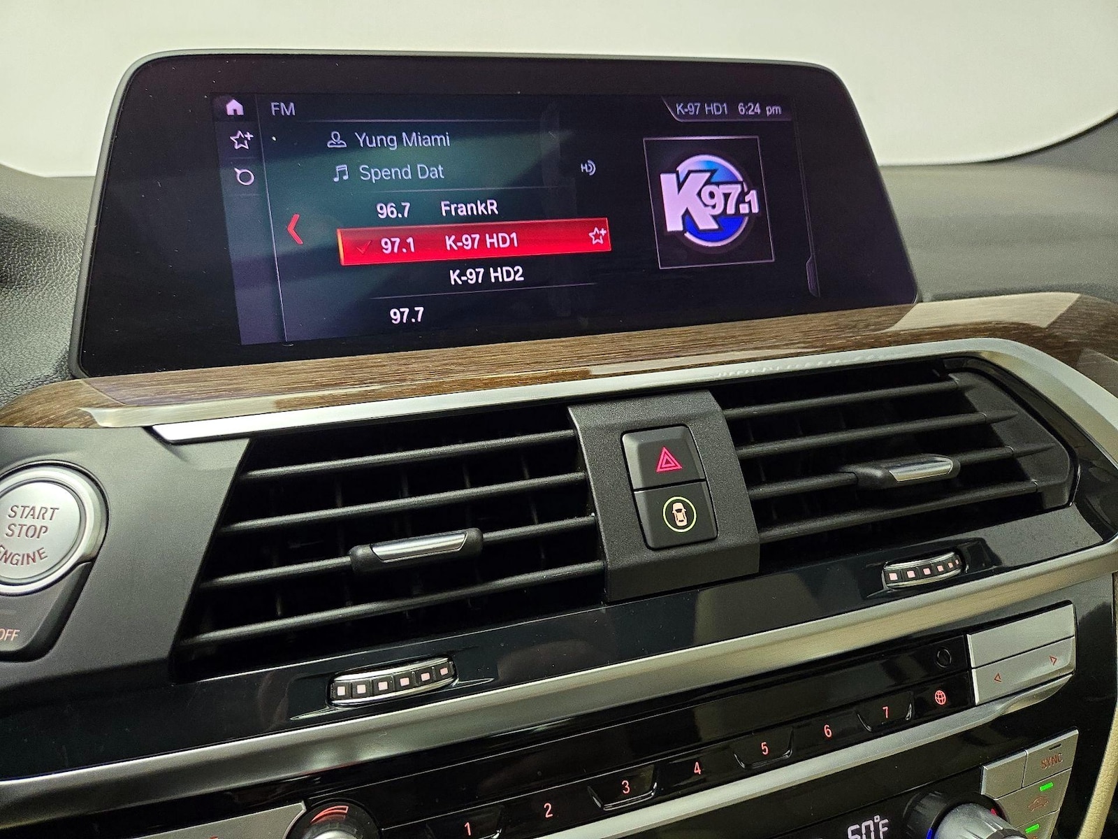 2021 BMW X3 30i - Photo 17