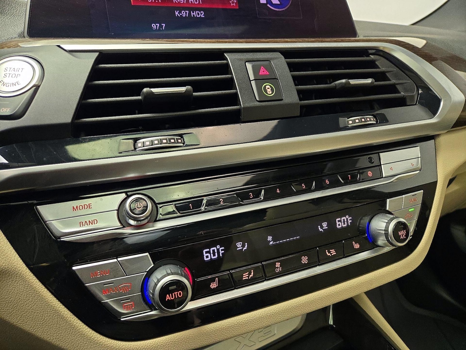 2021 BMW X3 30i - Photo 18