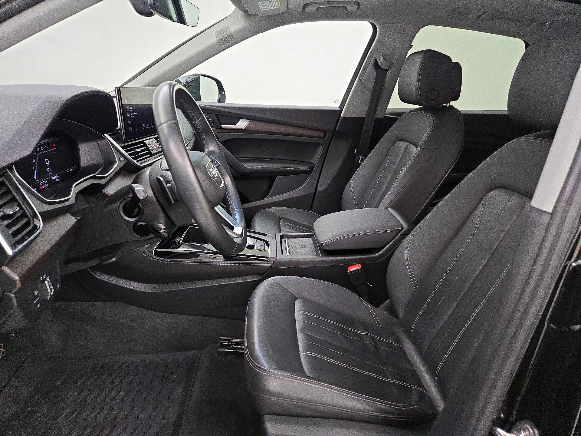 Thumbnail: 2021 Audi Q5 - 11