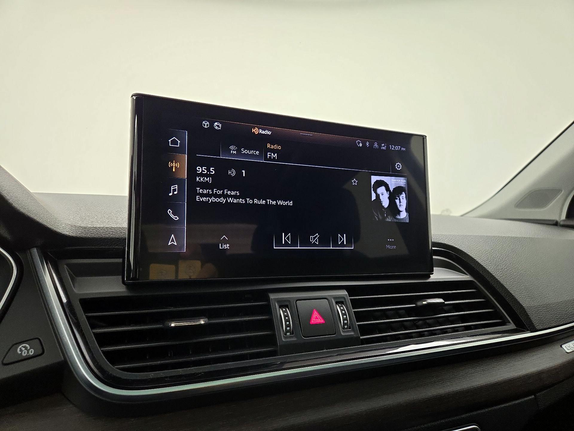 Thumbnail: 2021 Audi Q5 - 15