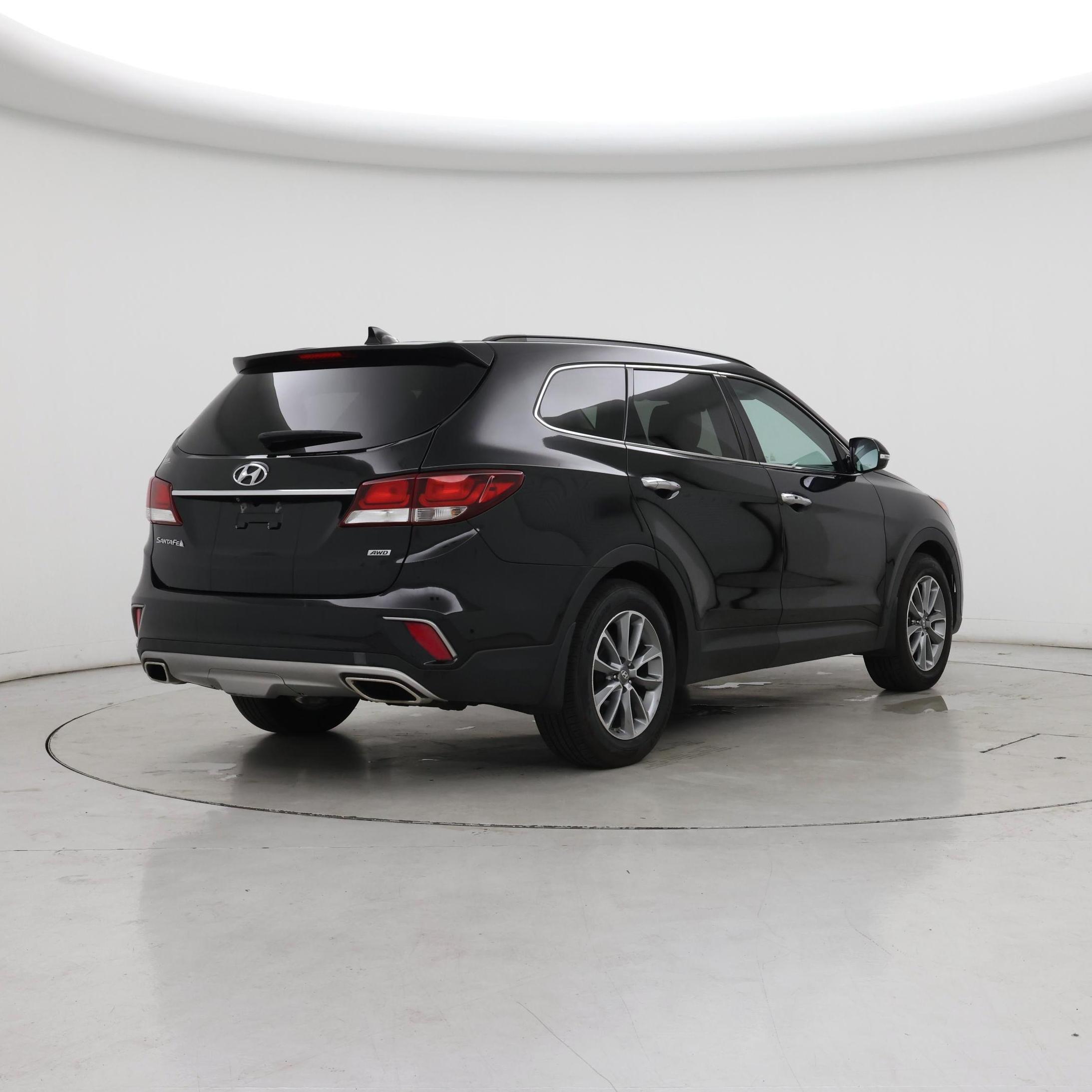 Thumbnail: 2017 Hyundai Santa Fe - 8