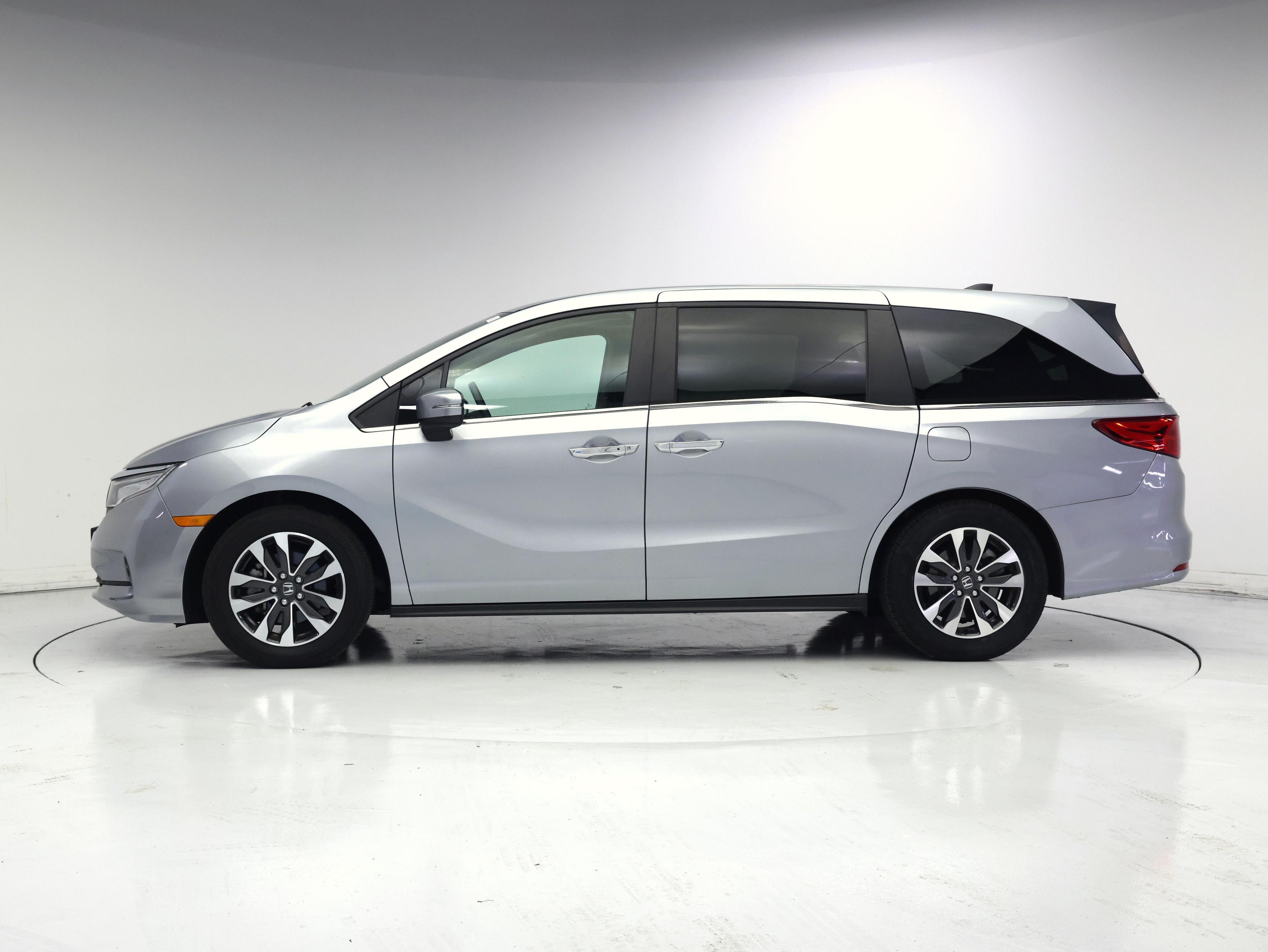 Thumbnail: 2024 Honda Odyssey - 3