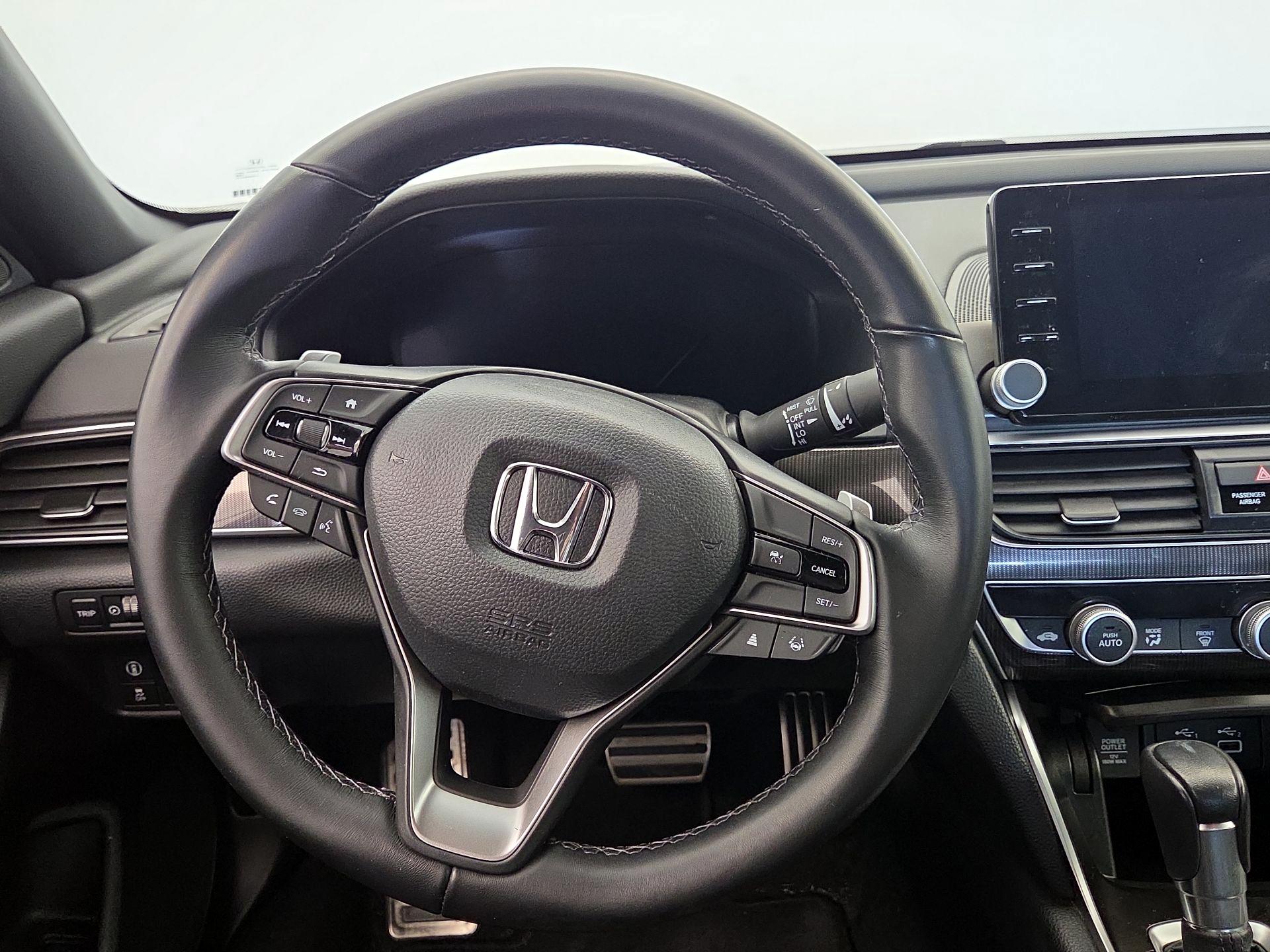 Thumbnail: 2022 Honda Accord - 10