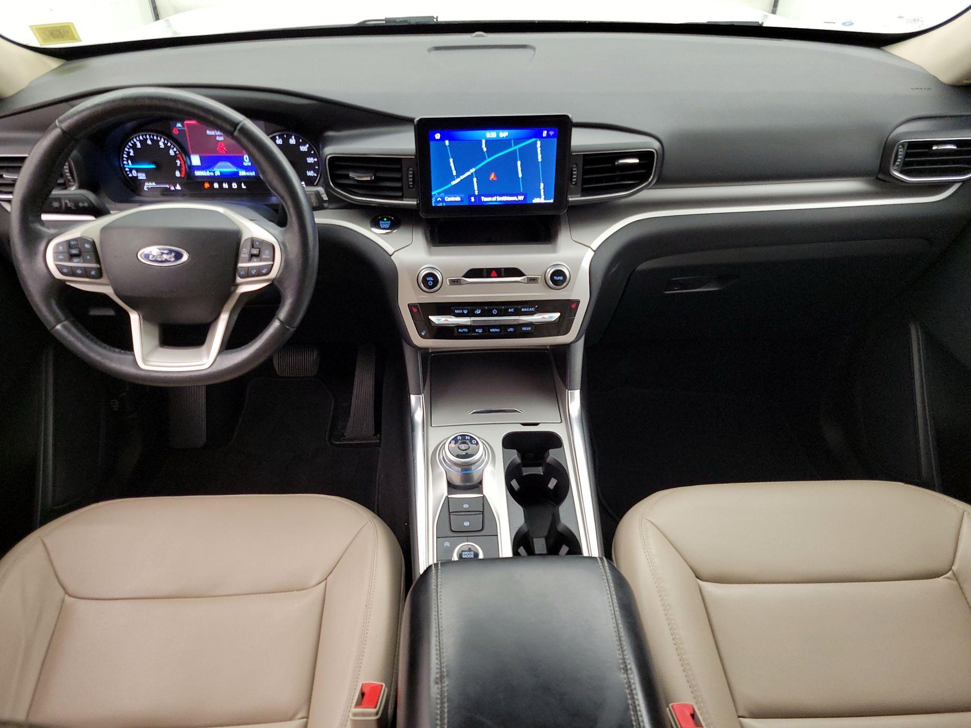 Thumbnail: 2021 Ford Explorer - 9