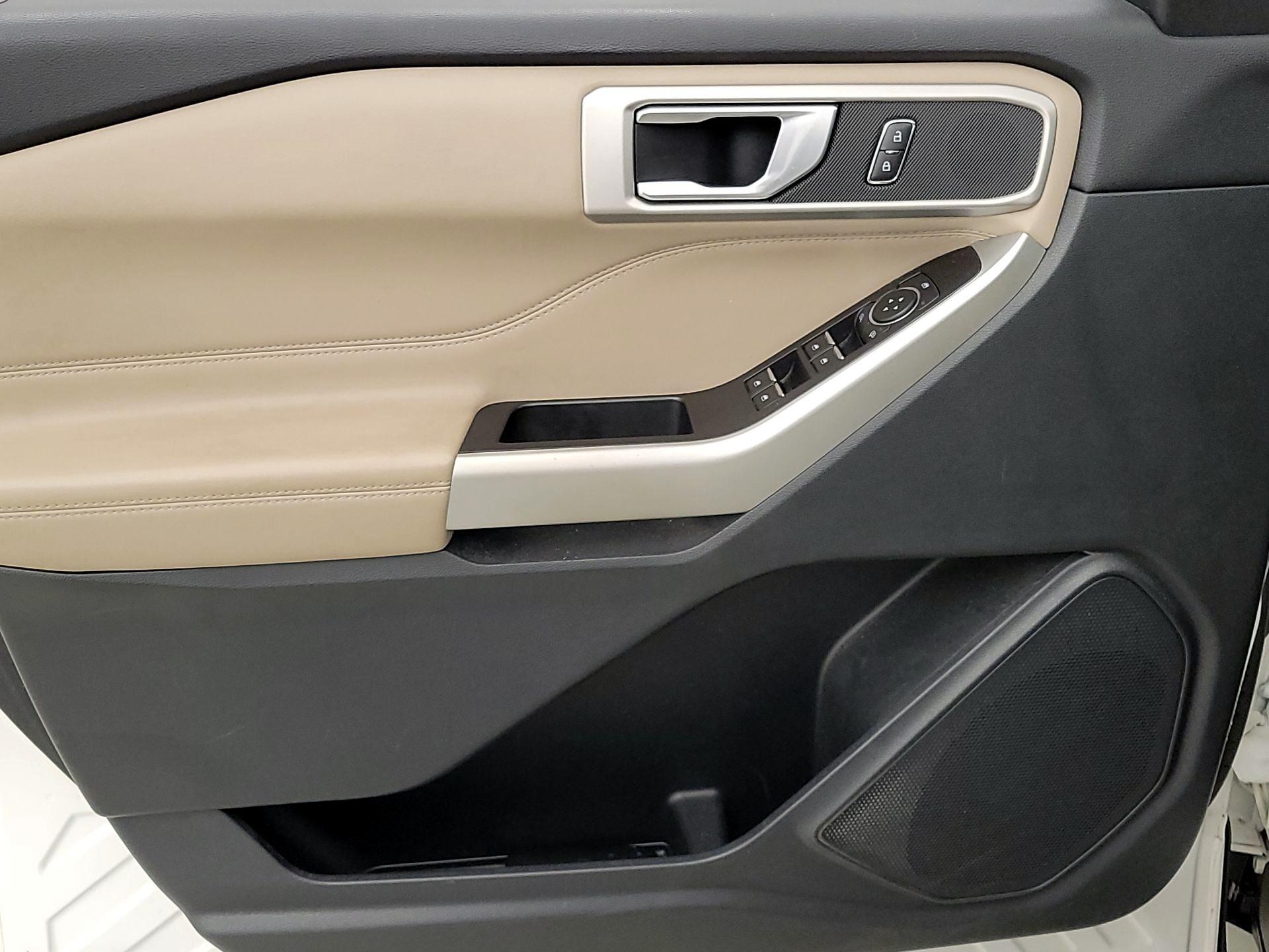 Thumbnail: 2021 Ford Explorer - 12