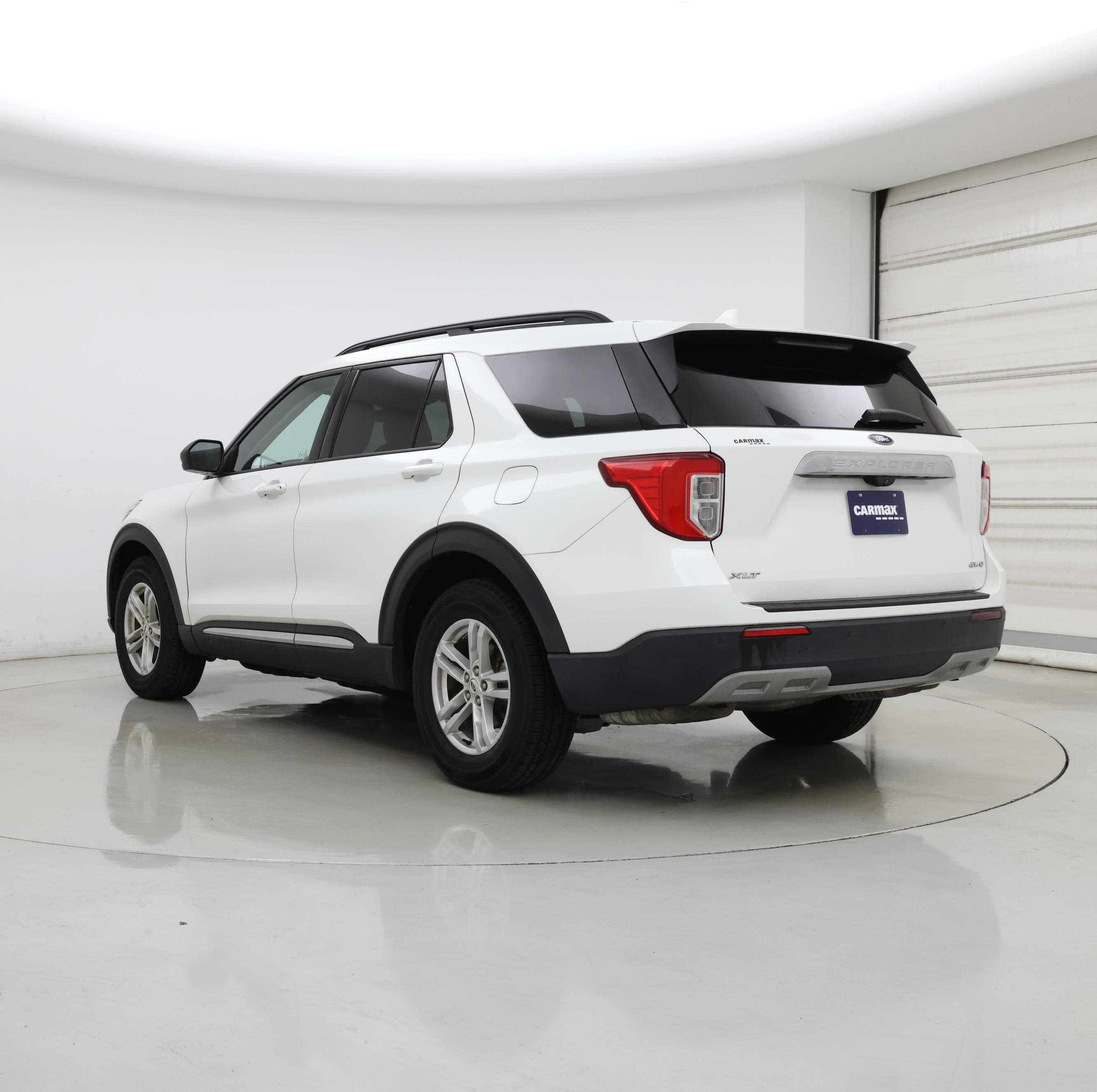 Thumbnail: 2021 Ford Explorer - 2