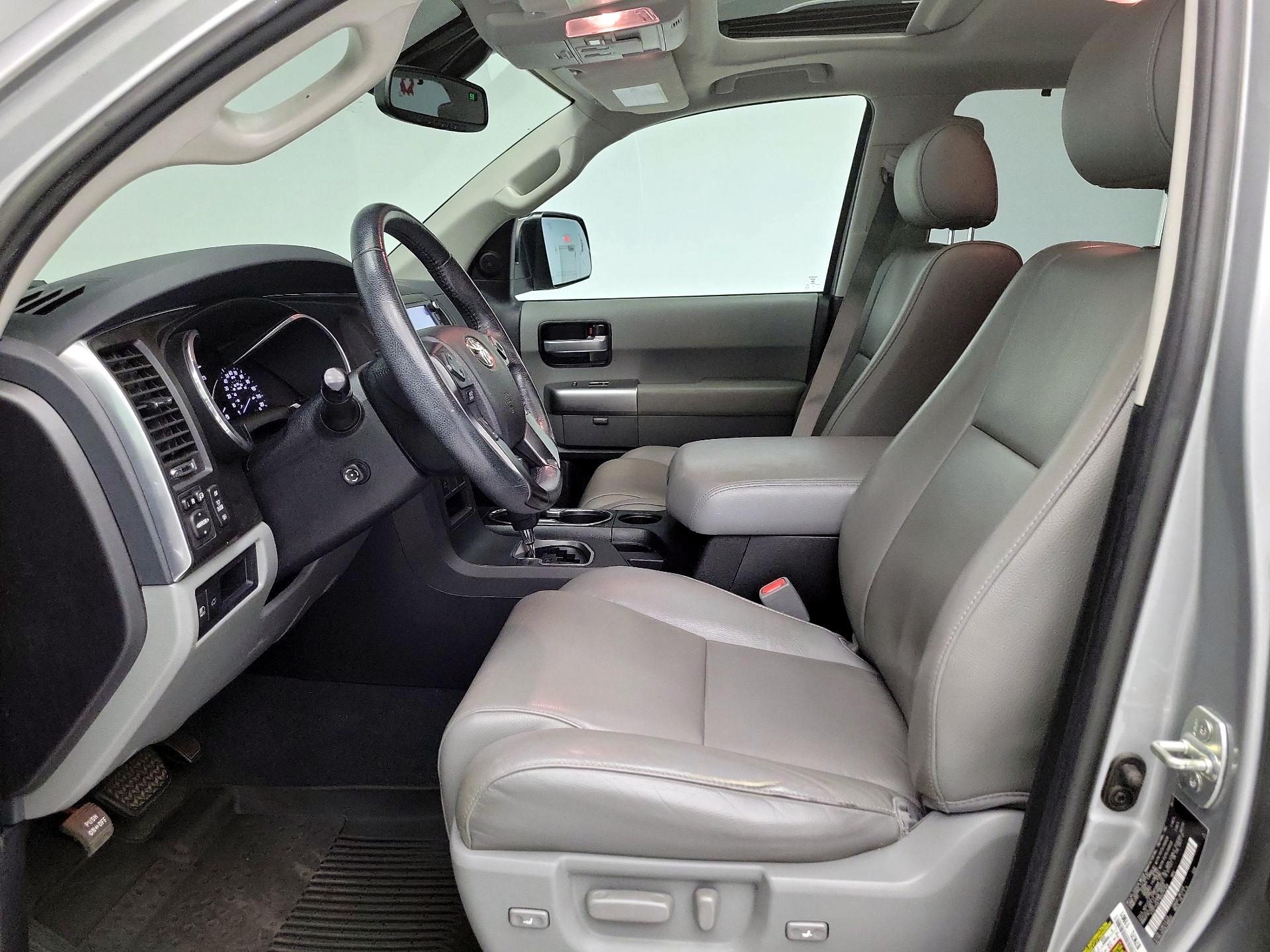 Thumbnail: 2022 Toyota Sequoia - 11