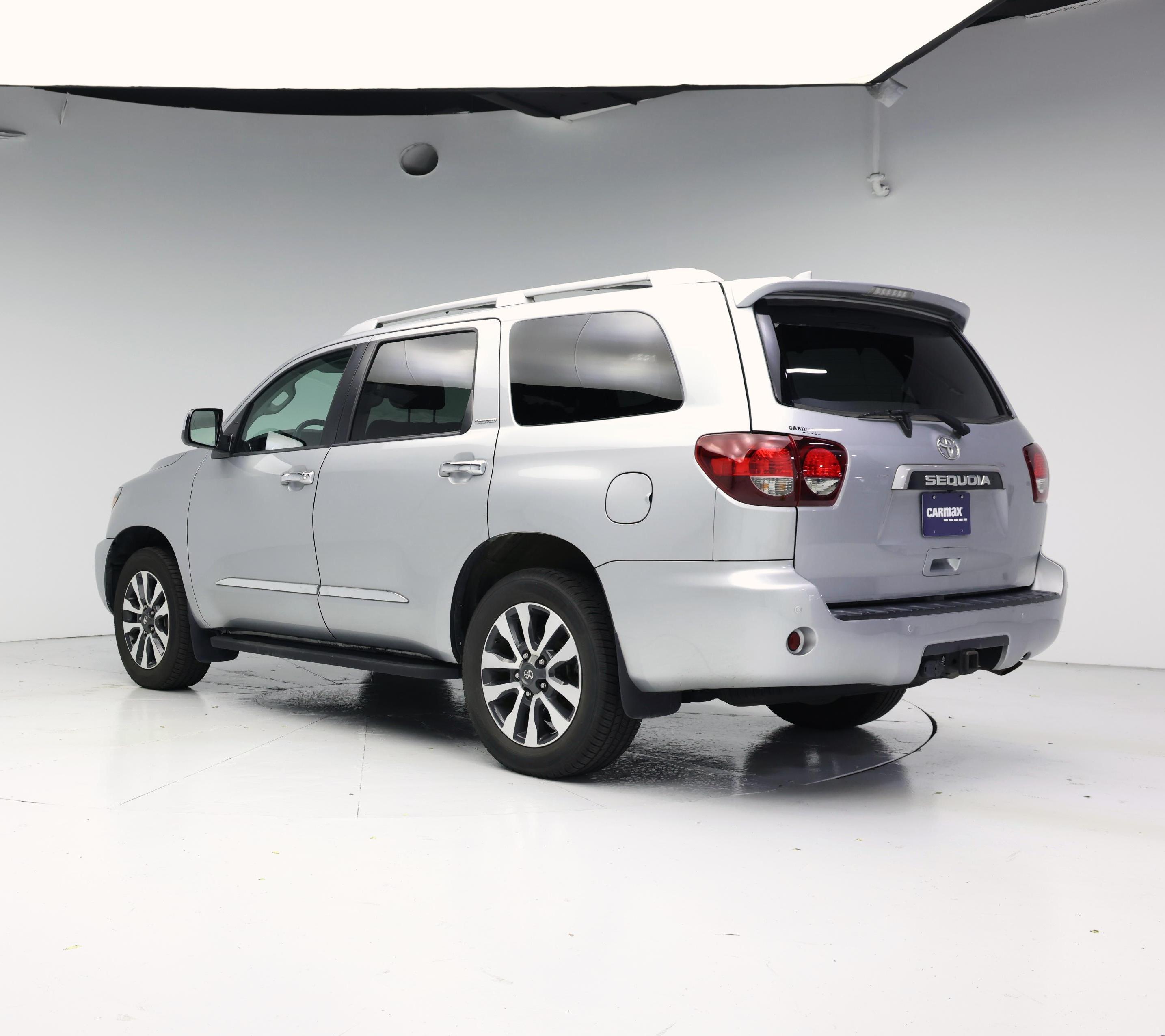 Thumbnail: 2022 Toyota Sequoia - 2