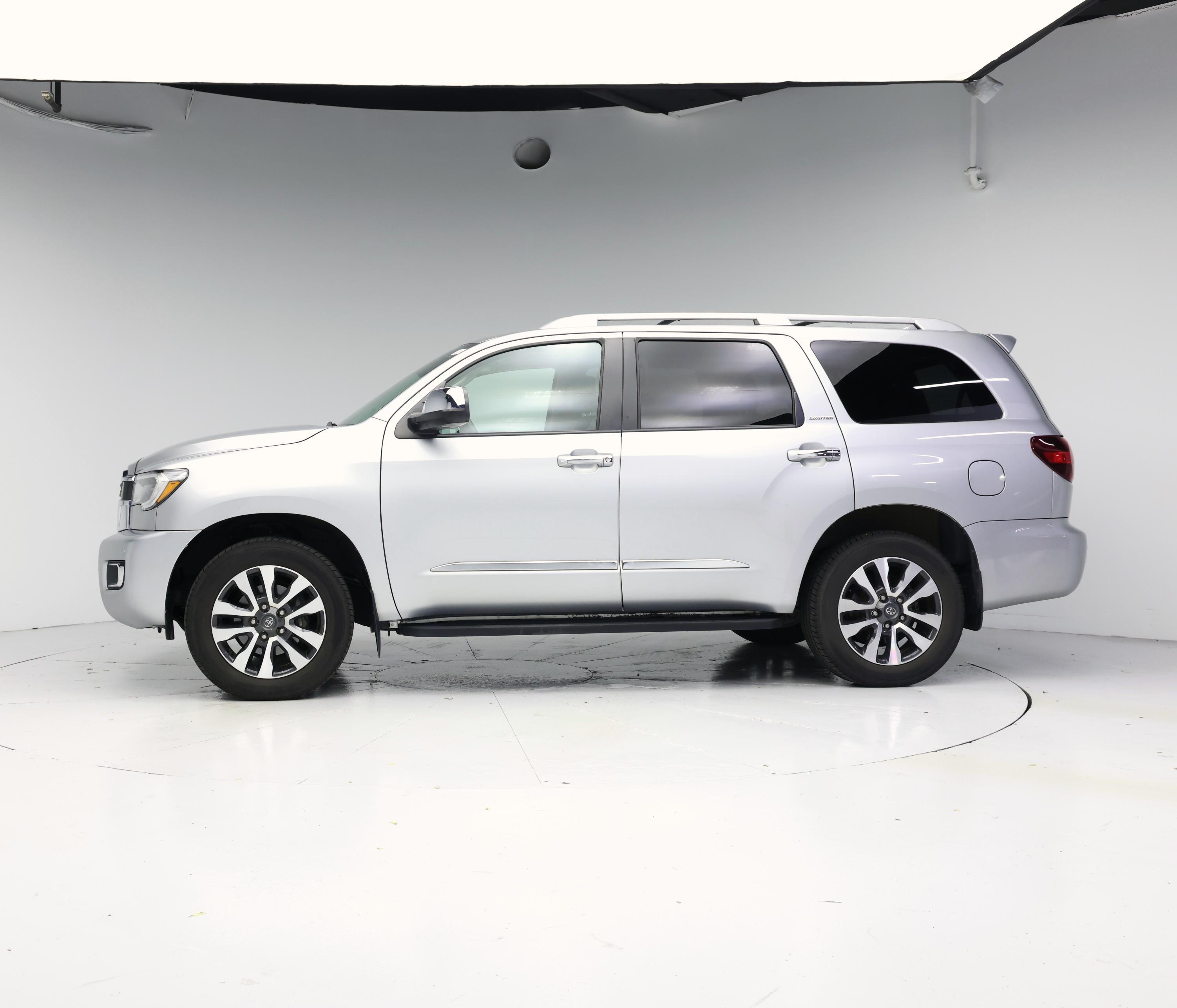 Thumbnail: 2022 Toyota Sequoia - 3