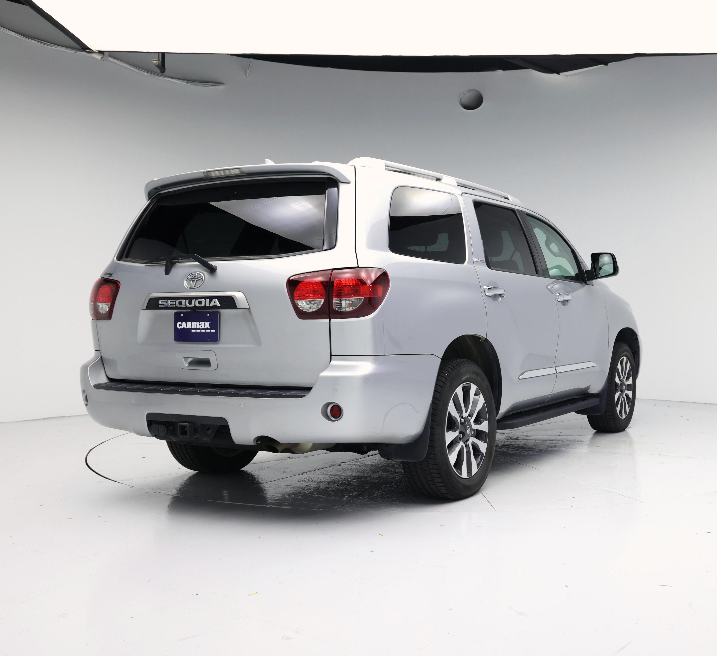 Thumbnail: 2022 Toyota Sequoia - 8