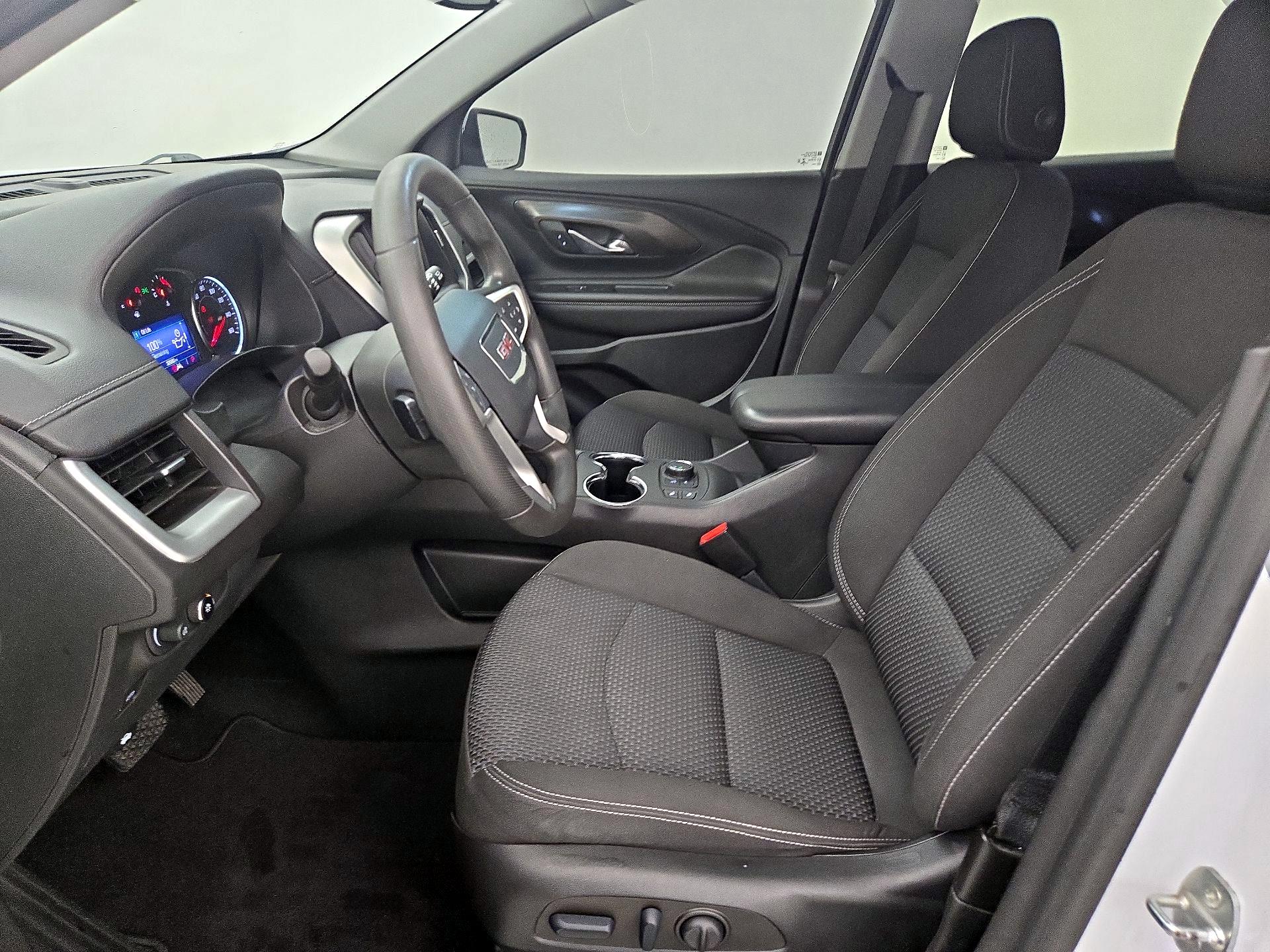 Thumbnail: 2022 GMC Terrain - 11