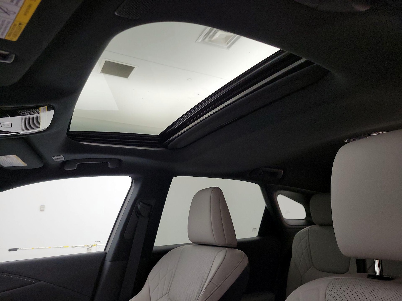 2023 Lexus RX 350 - Photo 21