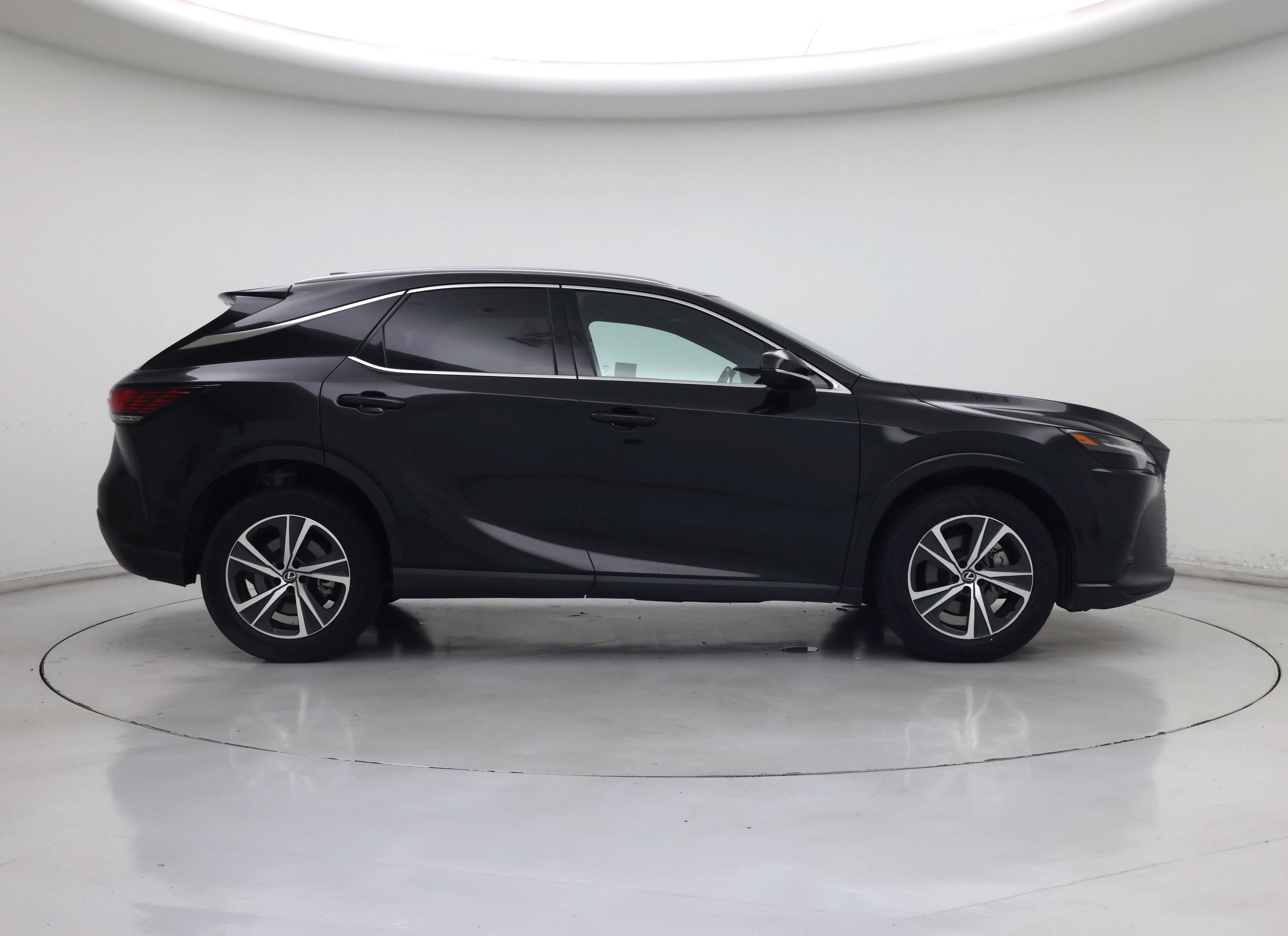 Thumbnail: 2023 Lexus RX - 7