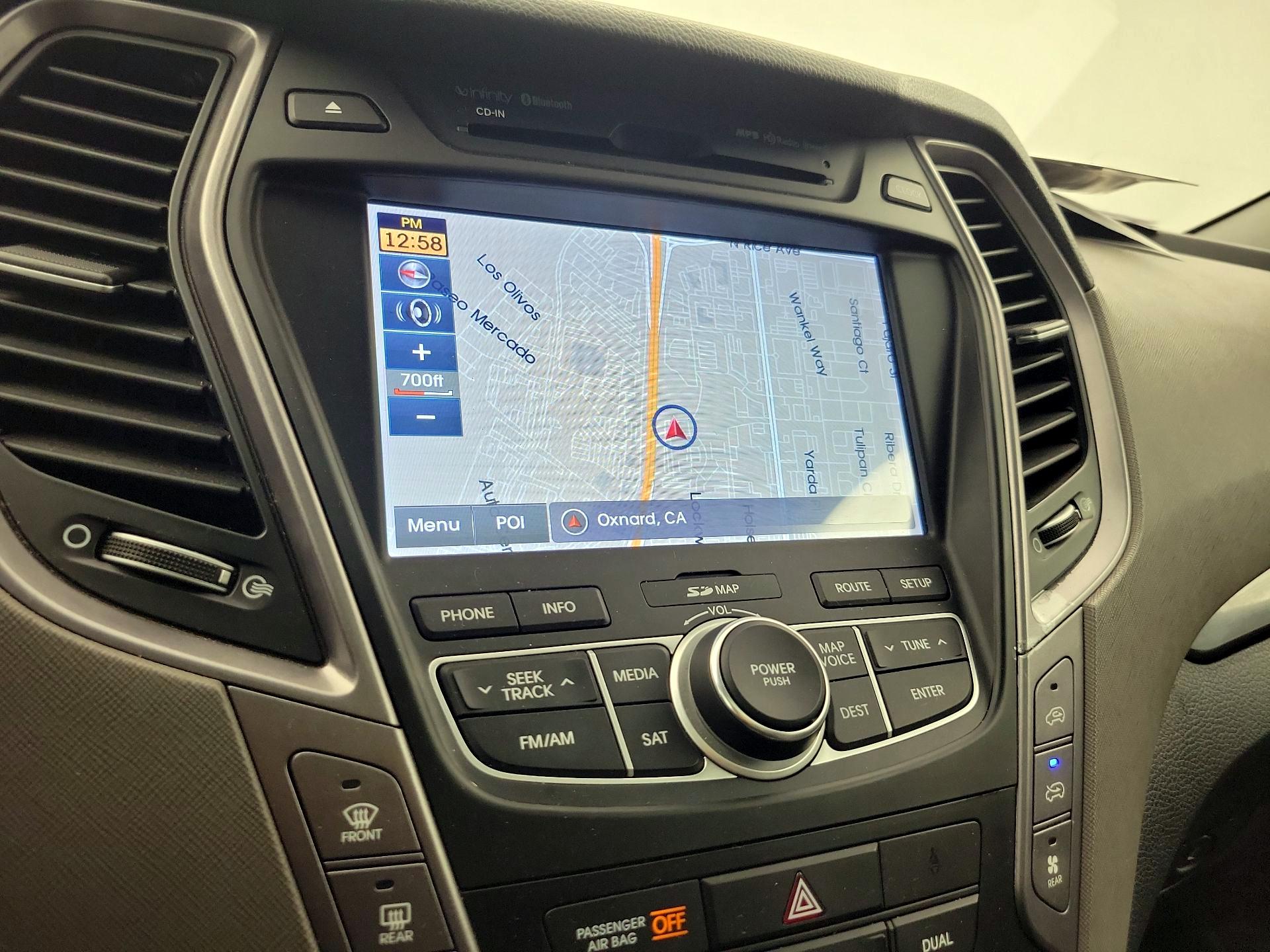 Thumbnail: 2016 Hyundai Santa Fe - 14