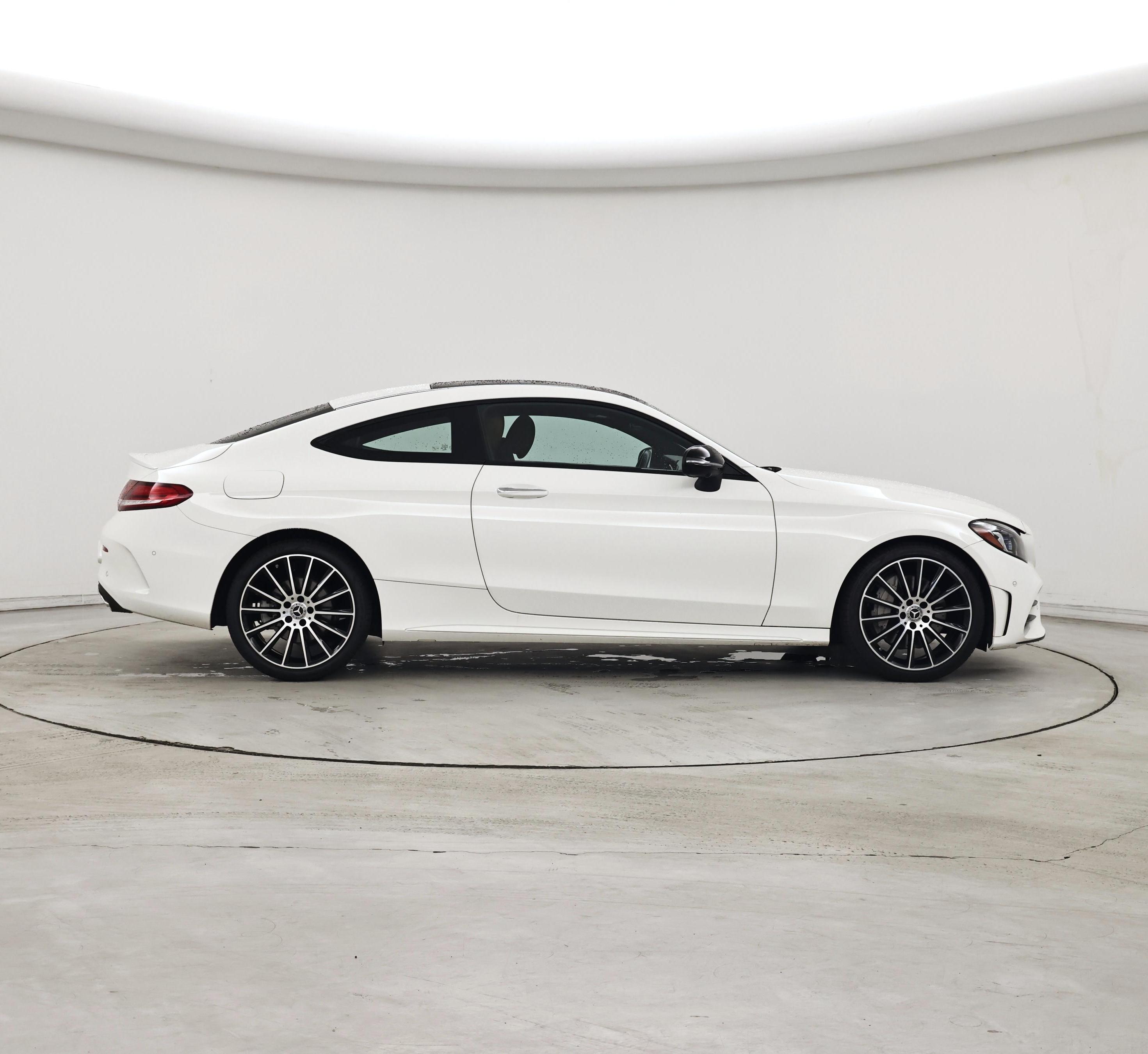 Thumbnail: 2022 Mercedes-Benz C-Class - 7