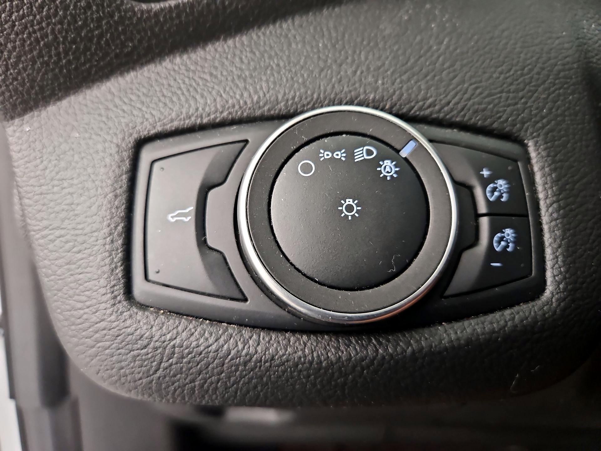 Thumbnail: 2019 Ford Escape - 13
