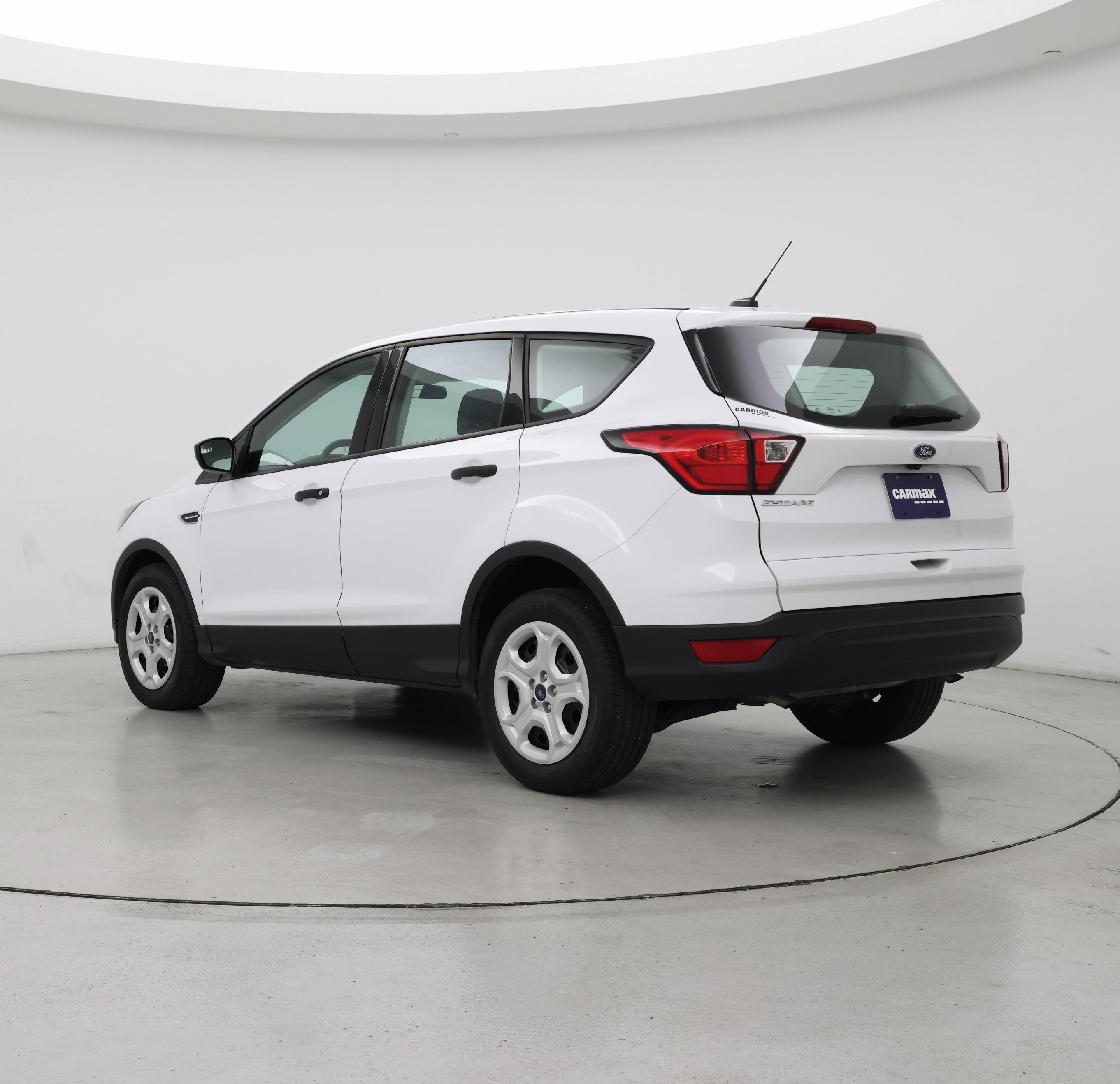 Thumbnail: 2019 Ford Escape - 2