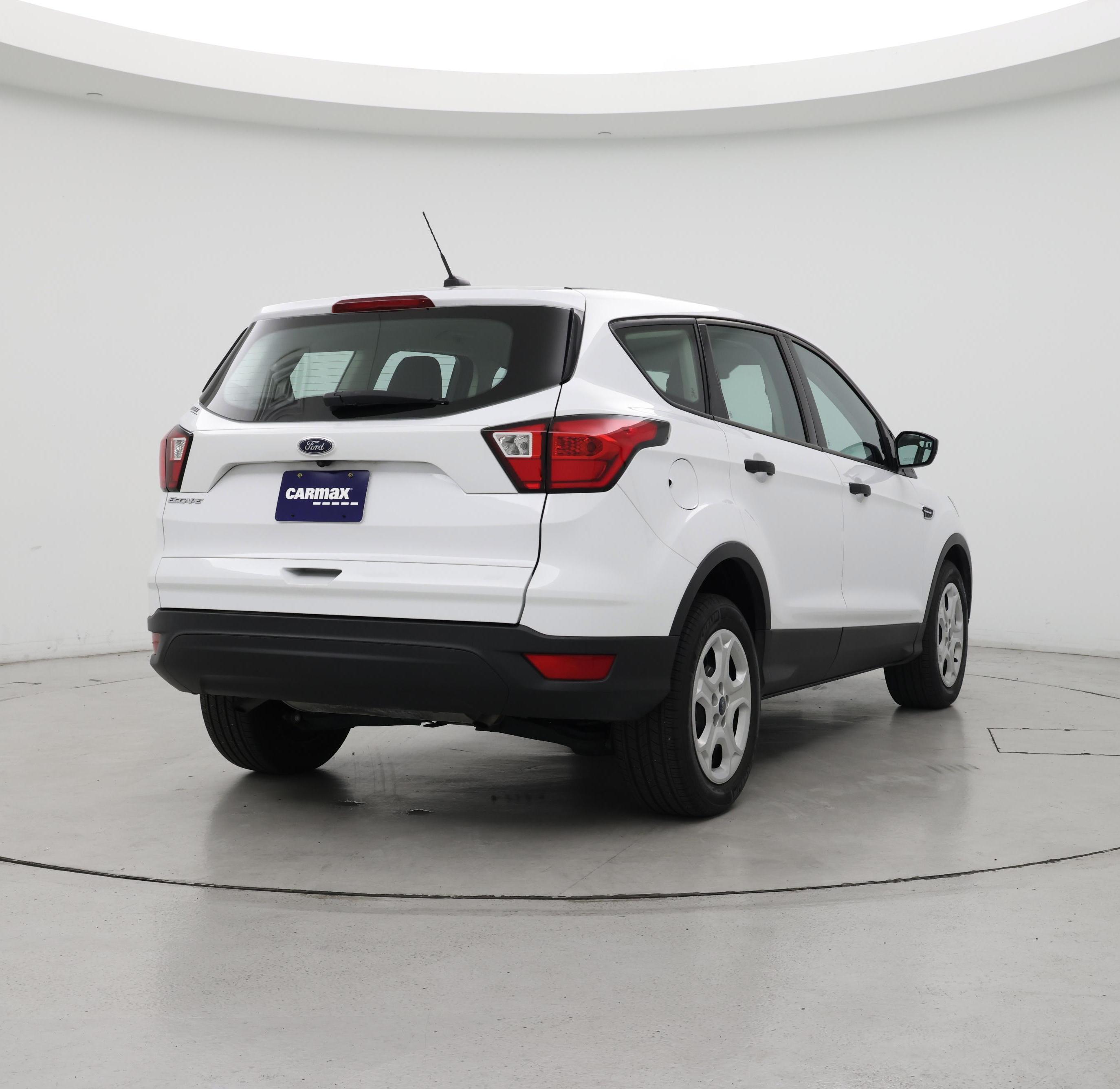 Thumbnail: 2019 Ford Escape - 8