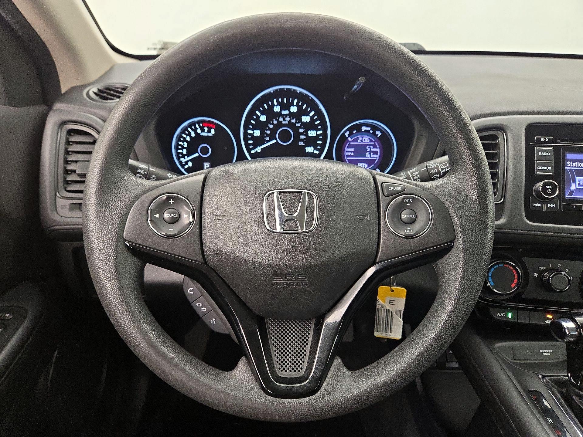Thumbnail: 2016 Honda HR-V - 10
