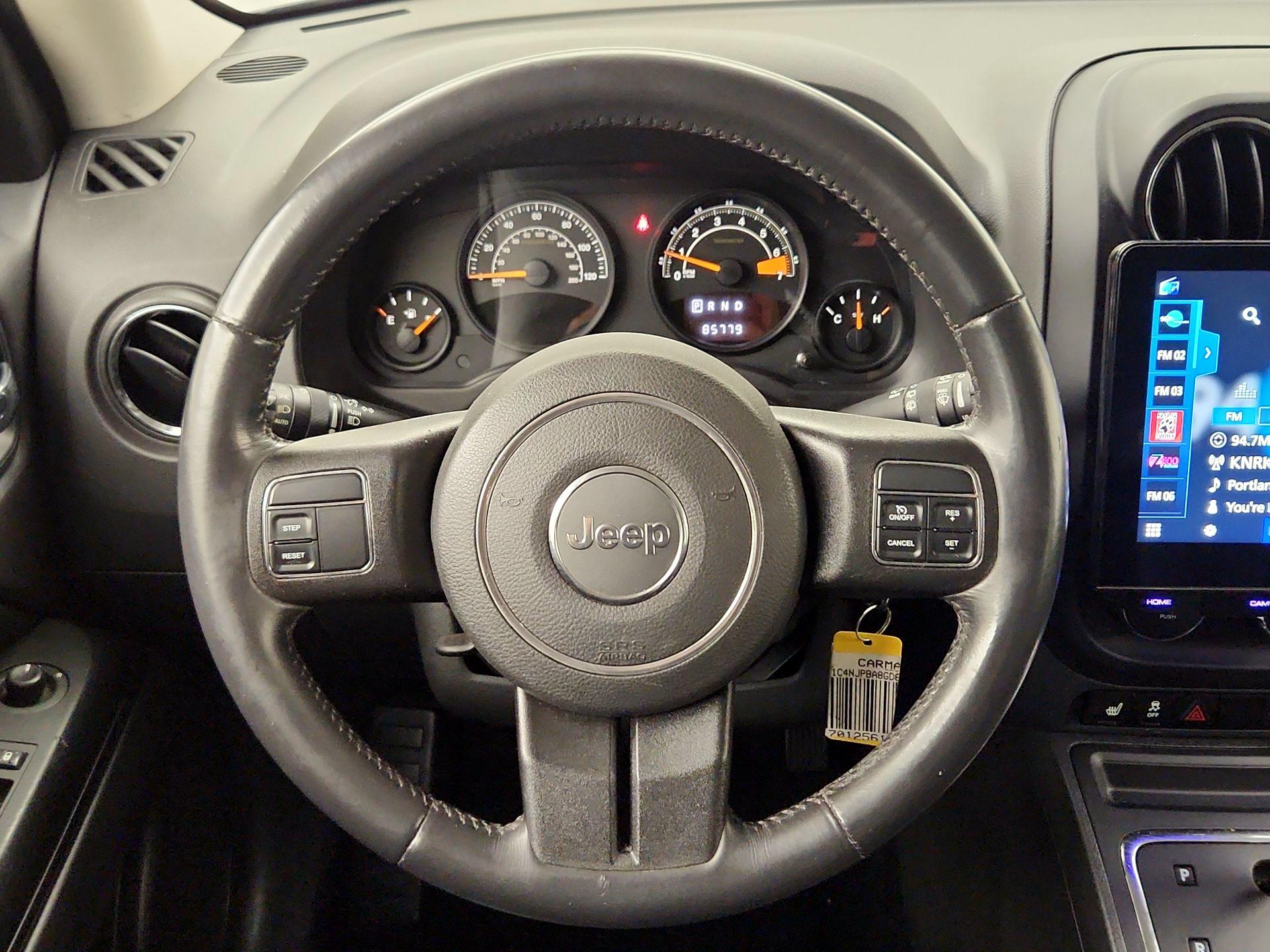 Thumbnail: 2016 Jeep Patriot - 10