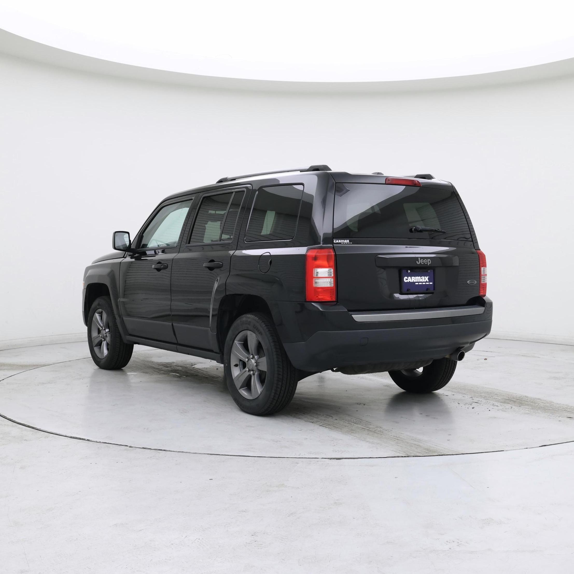 Thumbnail: 2016 Jeep Patriot - 2