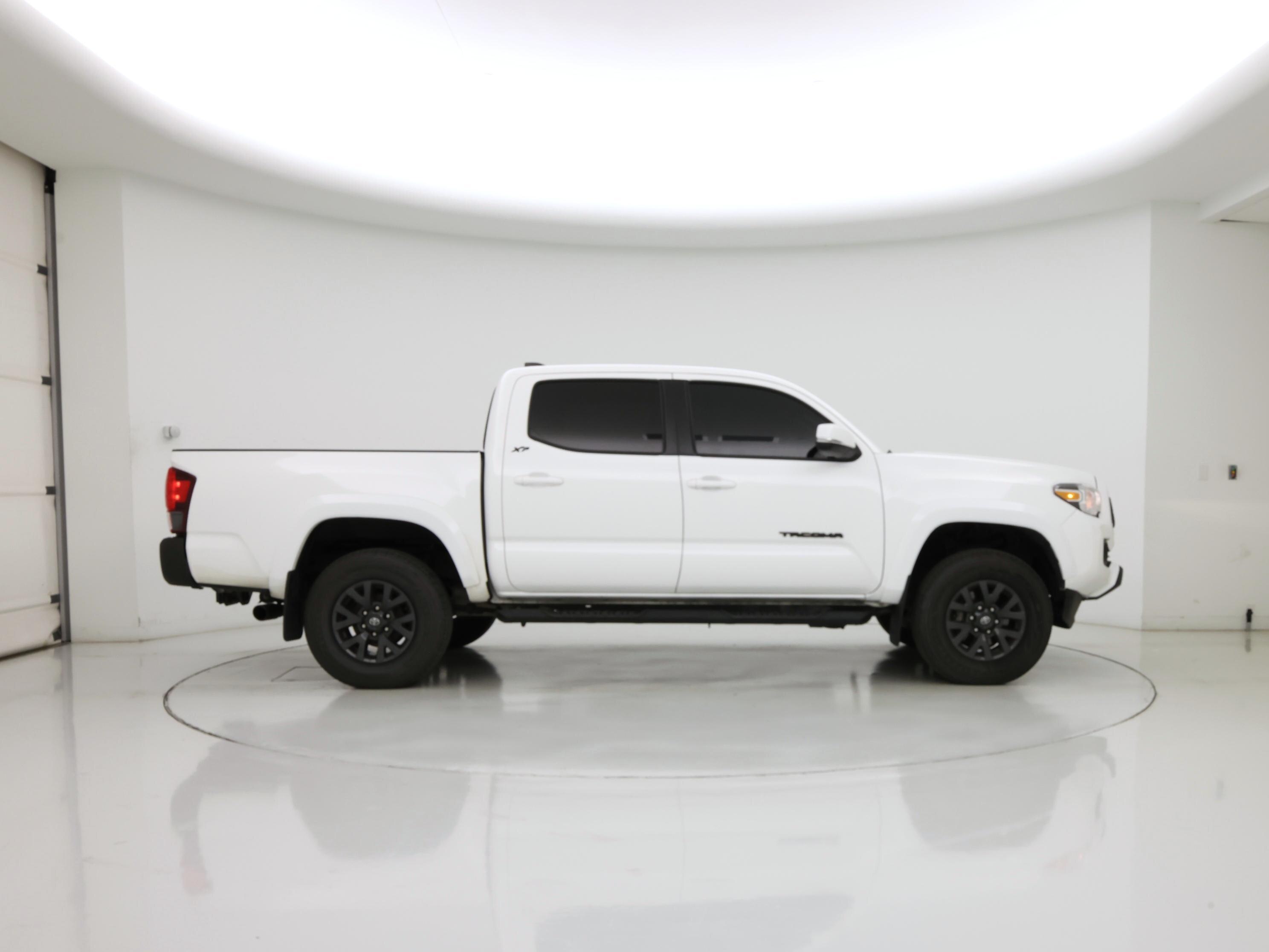 Thumbnail: 2023 Toyota Tacoma - 7
