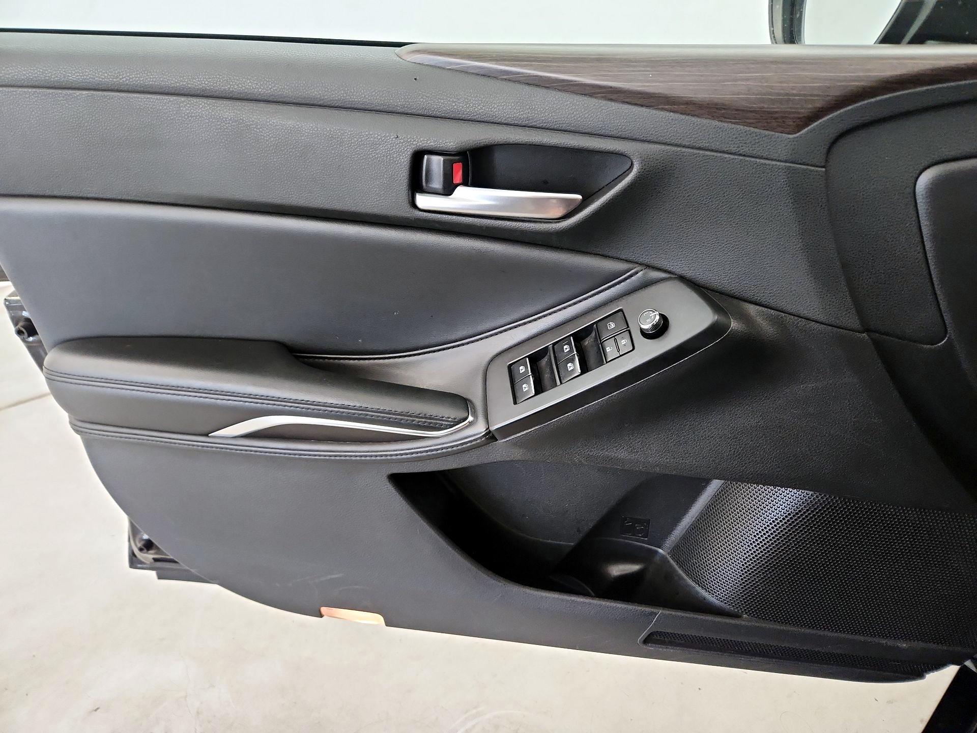 Thumbnail: 2019 Toyota Avalon - 12