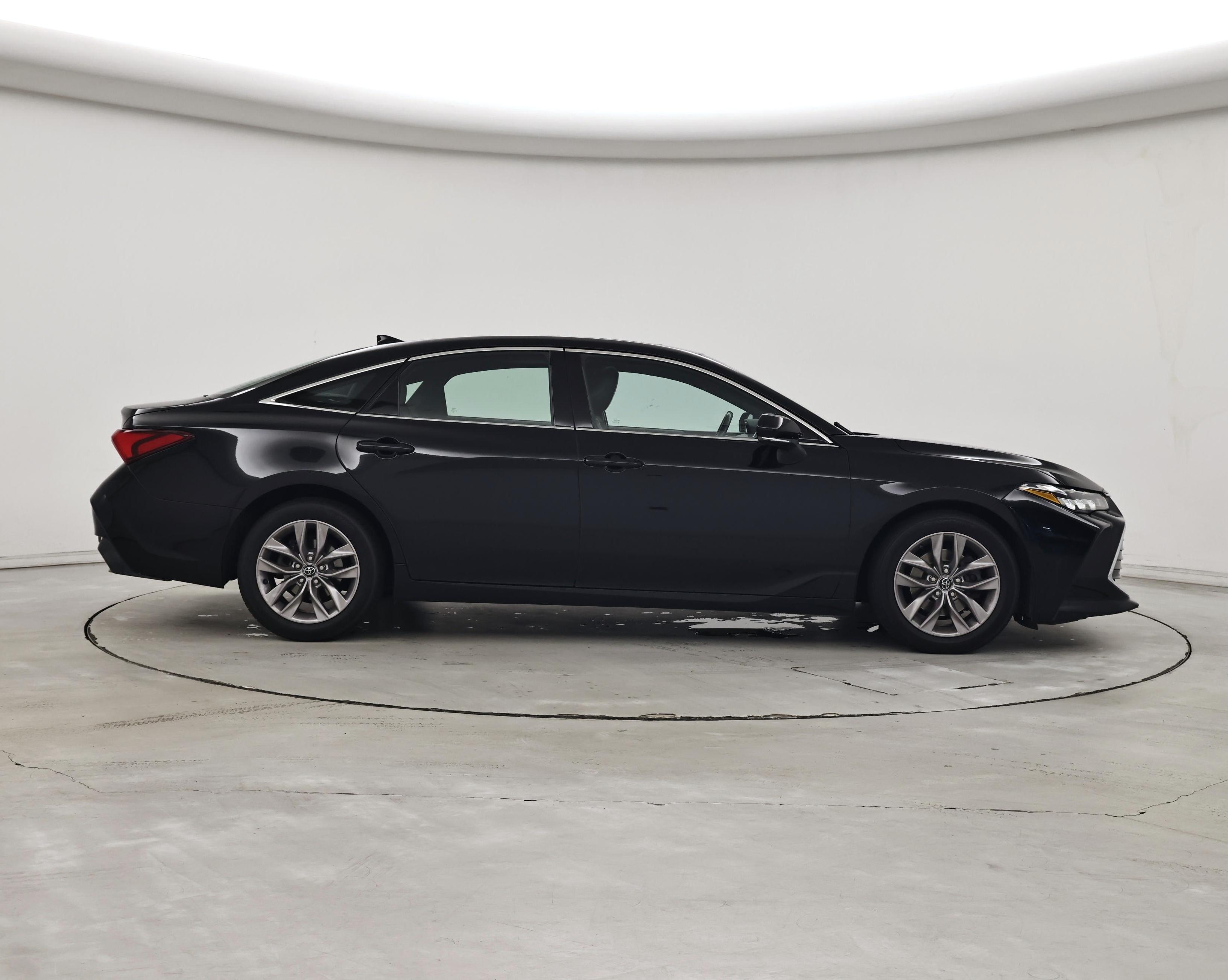 Thumbnail: 2019 Toyota Avalon - 7