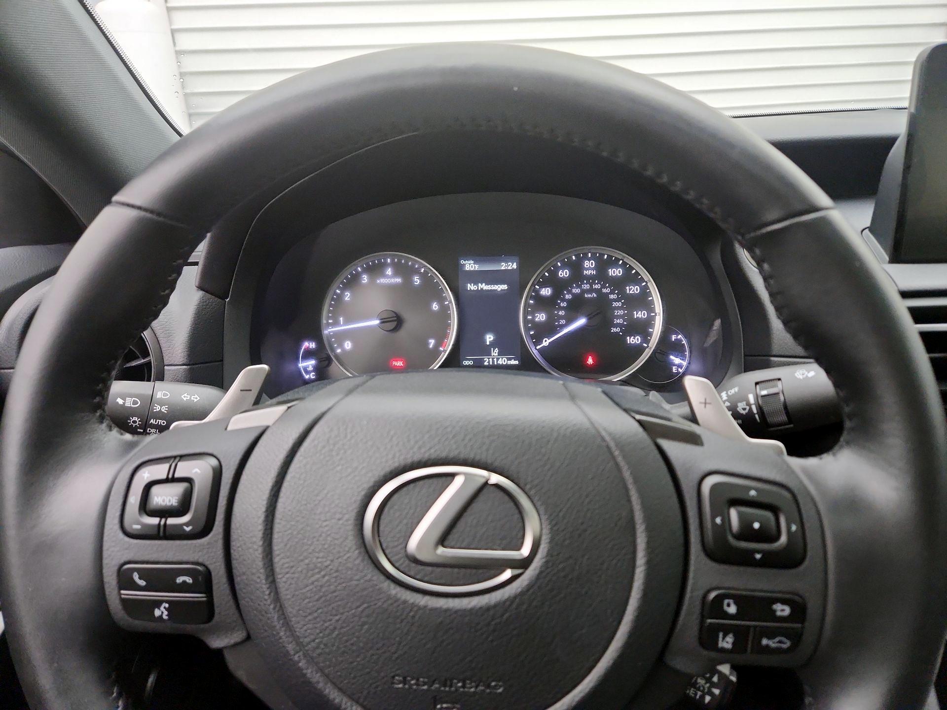 Thumbnail: 2023 Lexus IS - 10