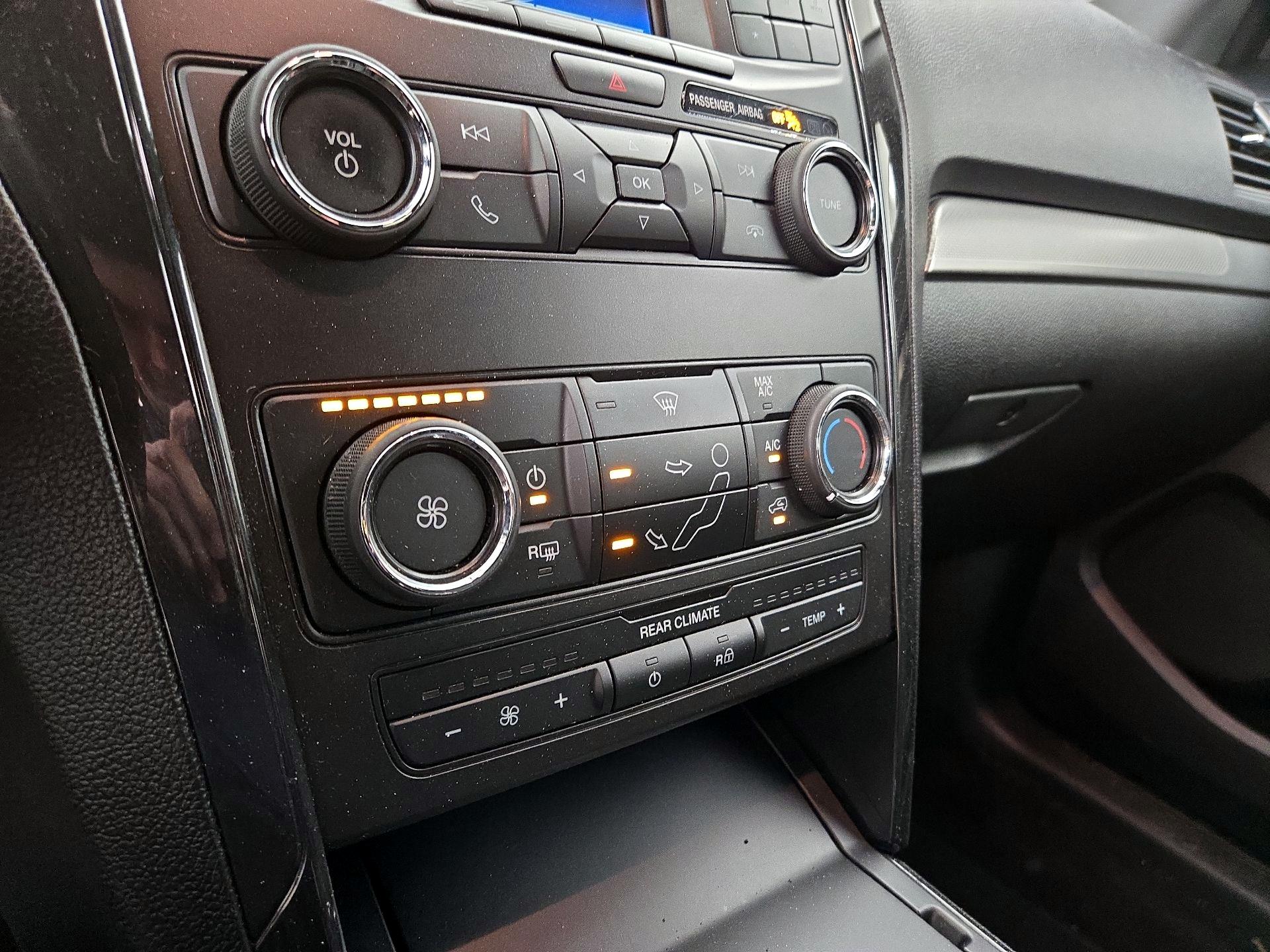 Thumbnail: 2018 Ford Explorer - 16
