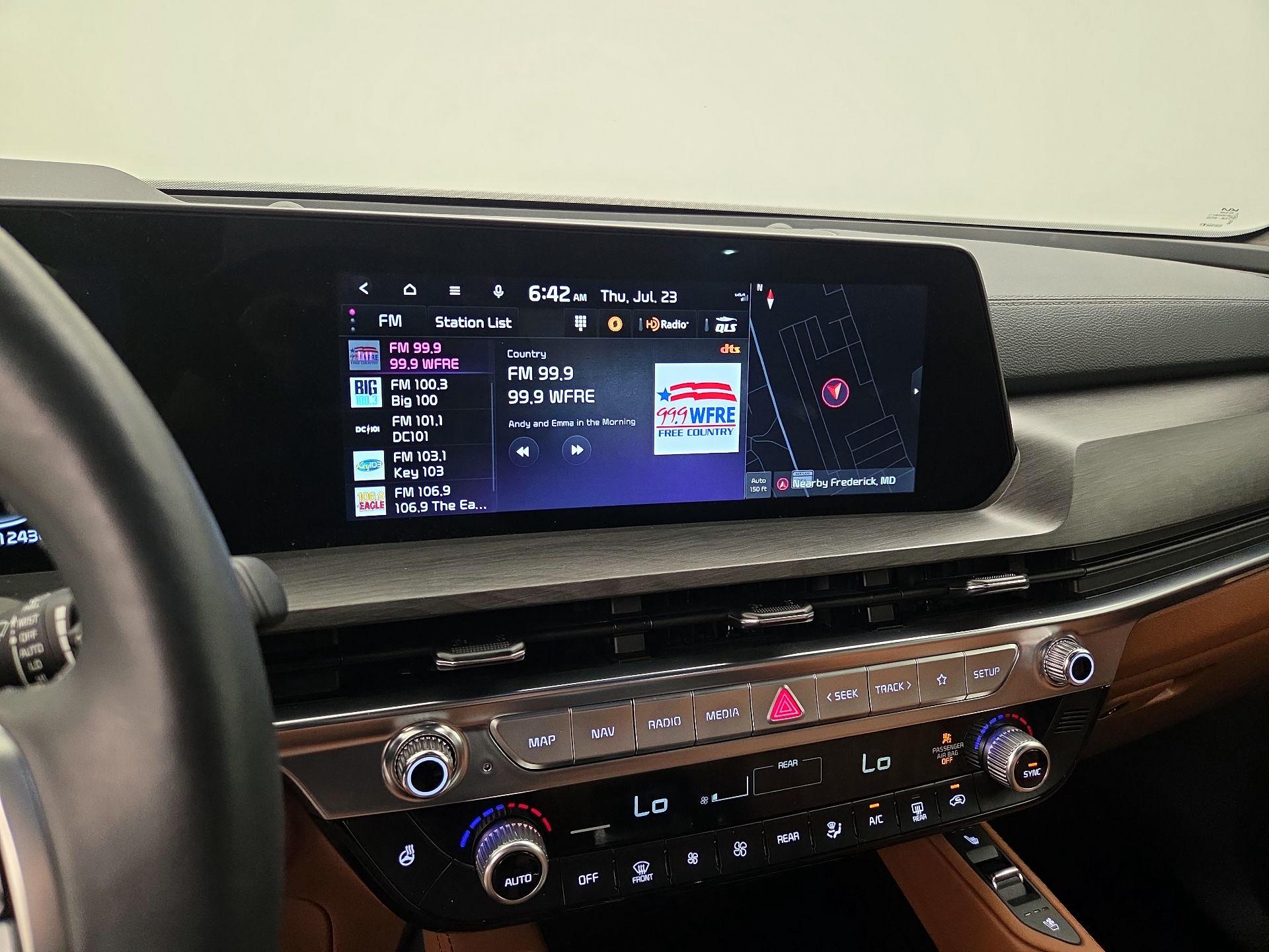 Thumbnail: 2025 Kia Telluride - 16