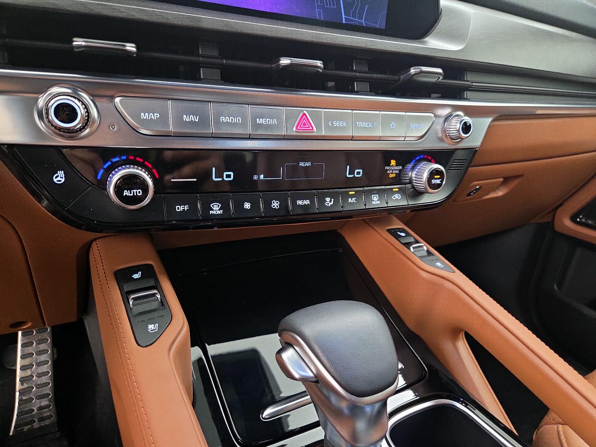 Thumbnail: 2025 Kia Telluride - 17