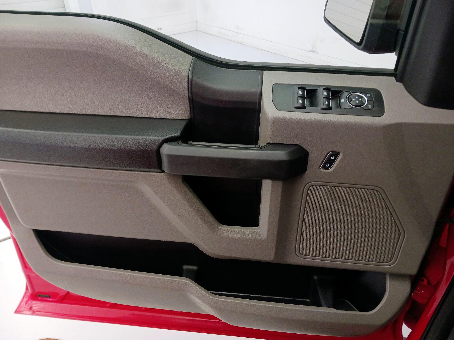 Thumbnail: 2018 Ford F-150 - 12