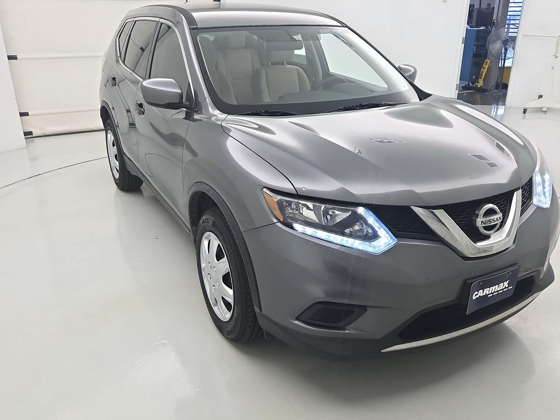 Thumbnail: 2016 Nissan Rogue - 1