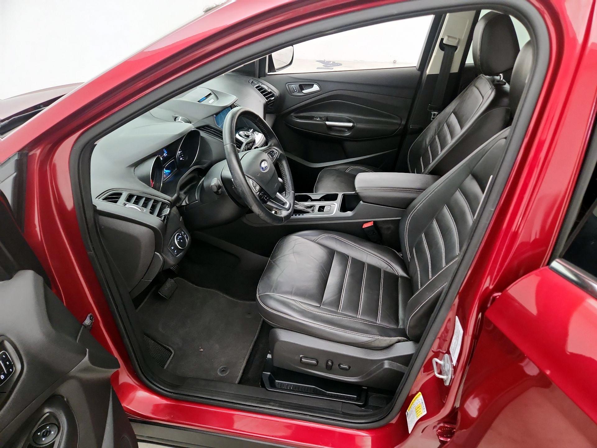 Thumbnail: 2017 Ford Escape - 11