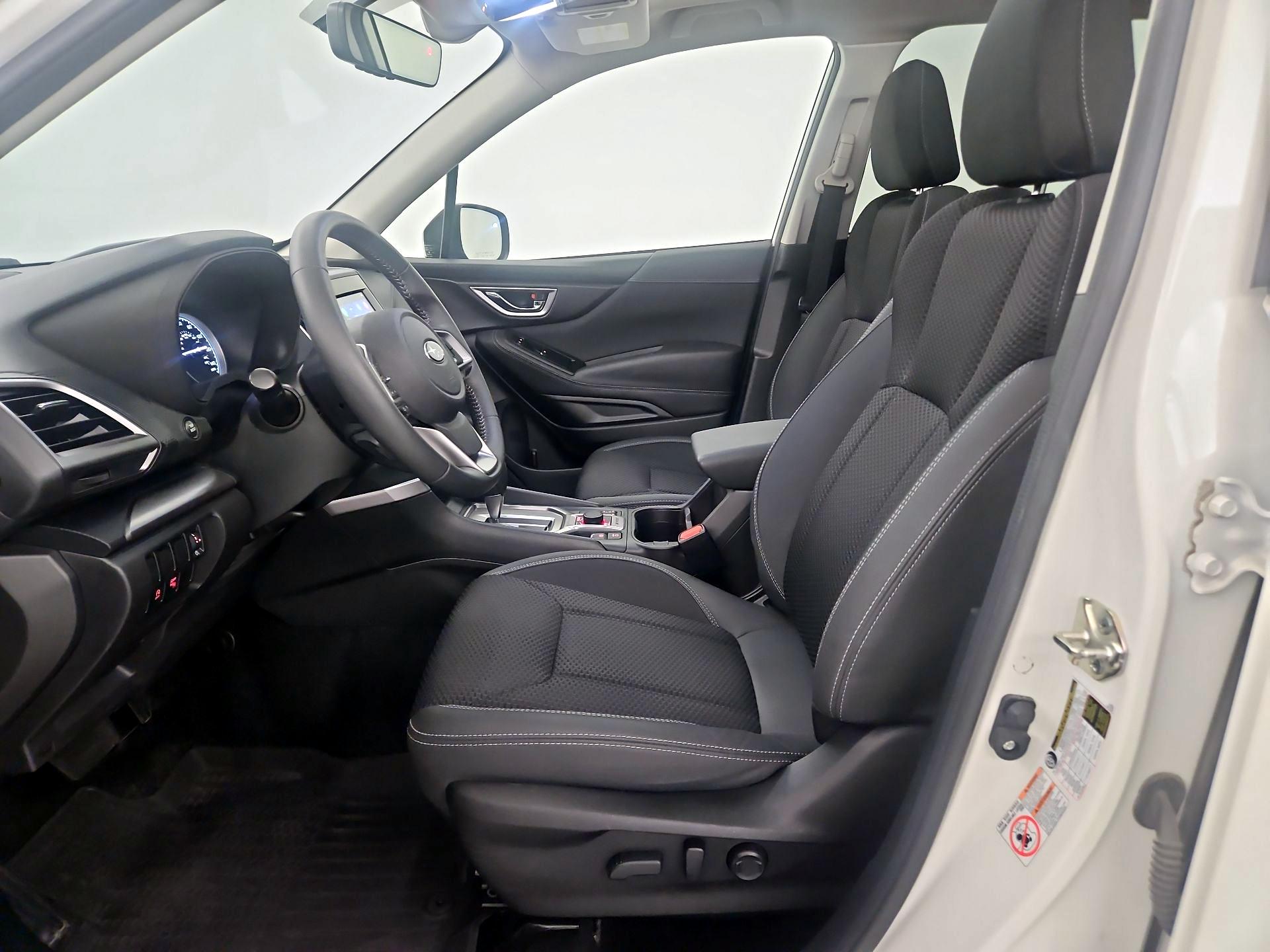 Thumbnail: 2020 Subaru Forester - 9