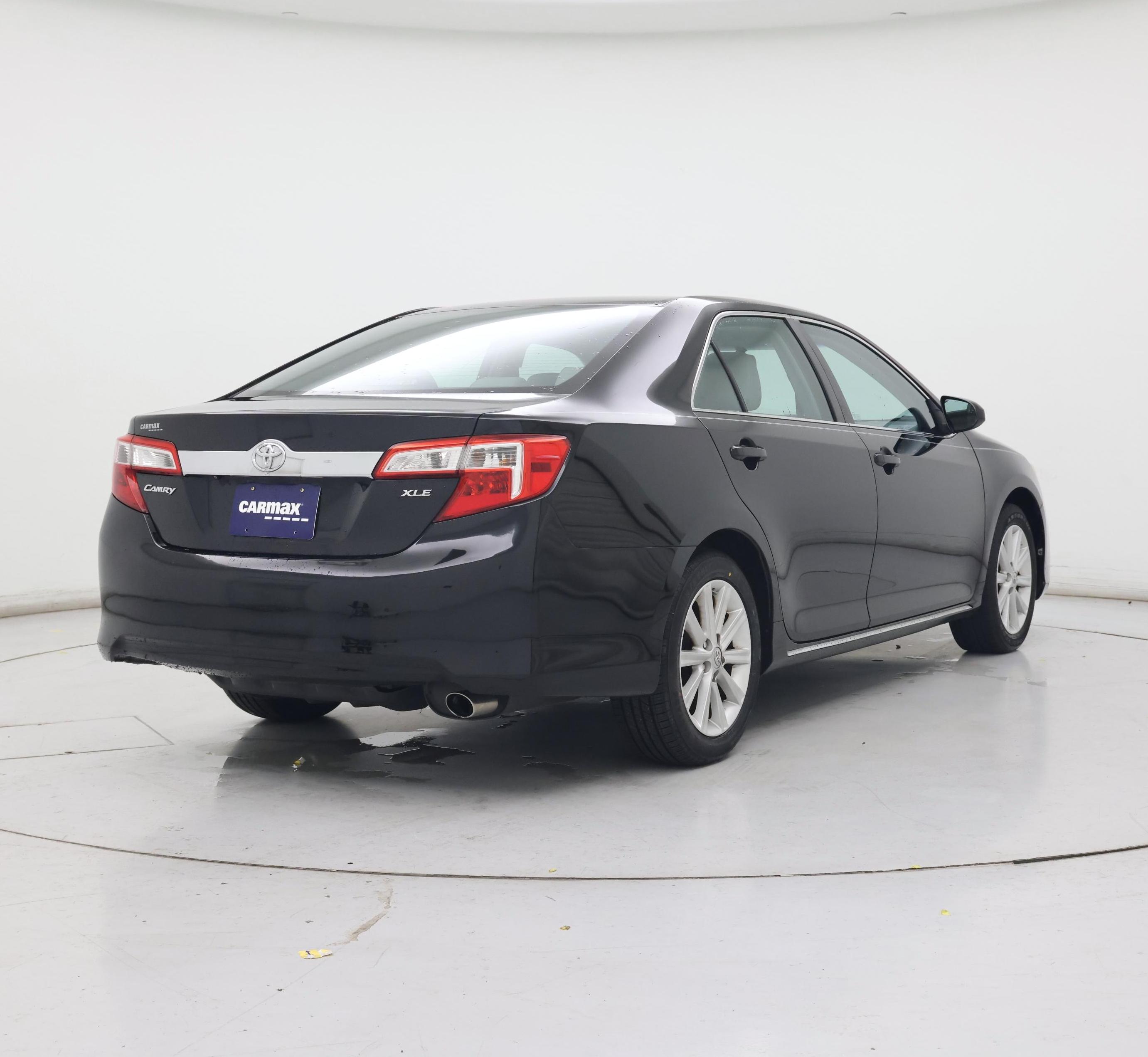 Thumbnail: 2014 Toyota Camry - 8