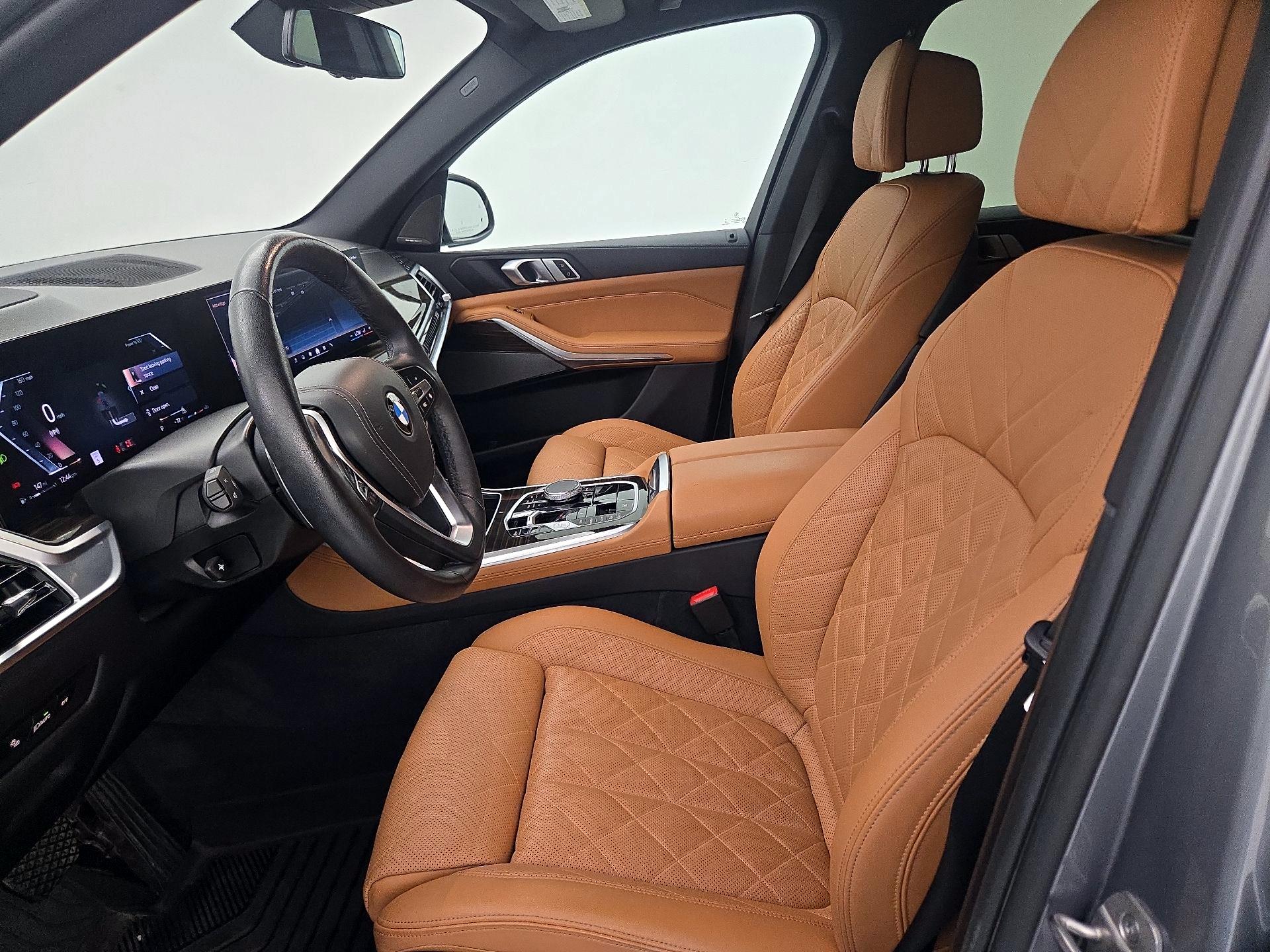 Thumbnail: 2024 BMW X5 - 11