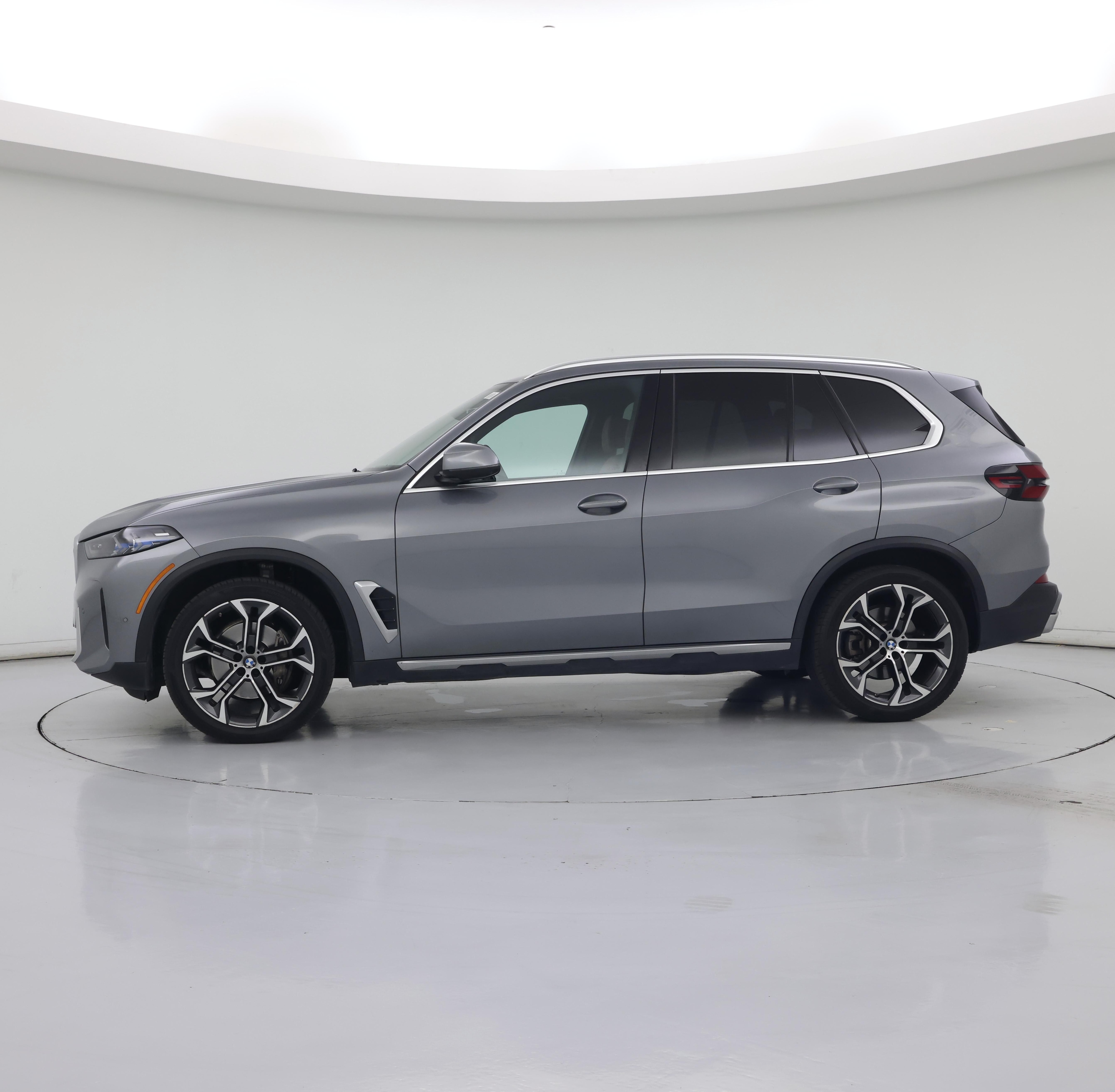 Thumbnail: 2024 BMW X5 - 7