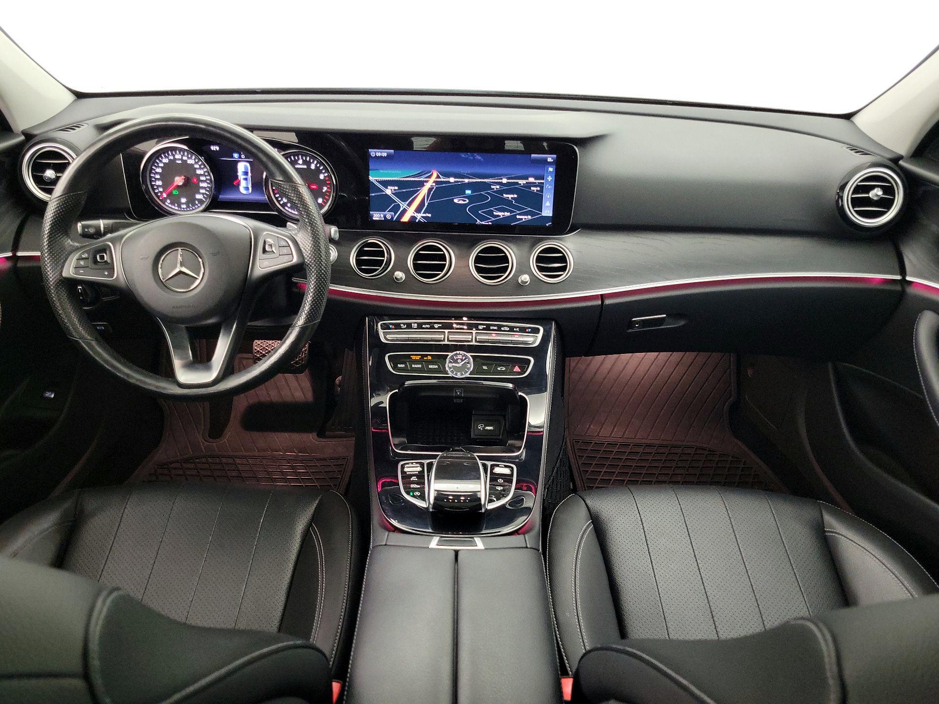 Thumbnail: 2017 Mercedes-Benz E-Class - 9
