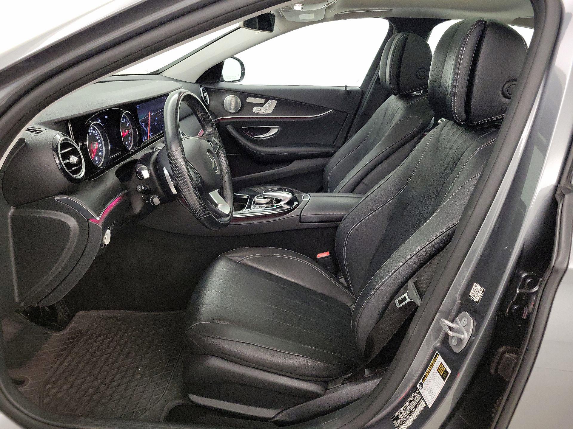 Thumbnail: 2017 Mercedes-Benz E-Class - 11