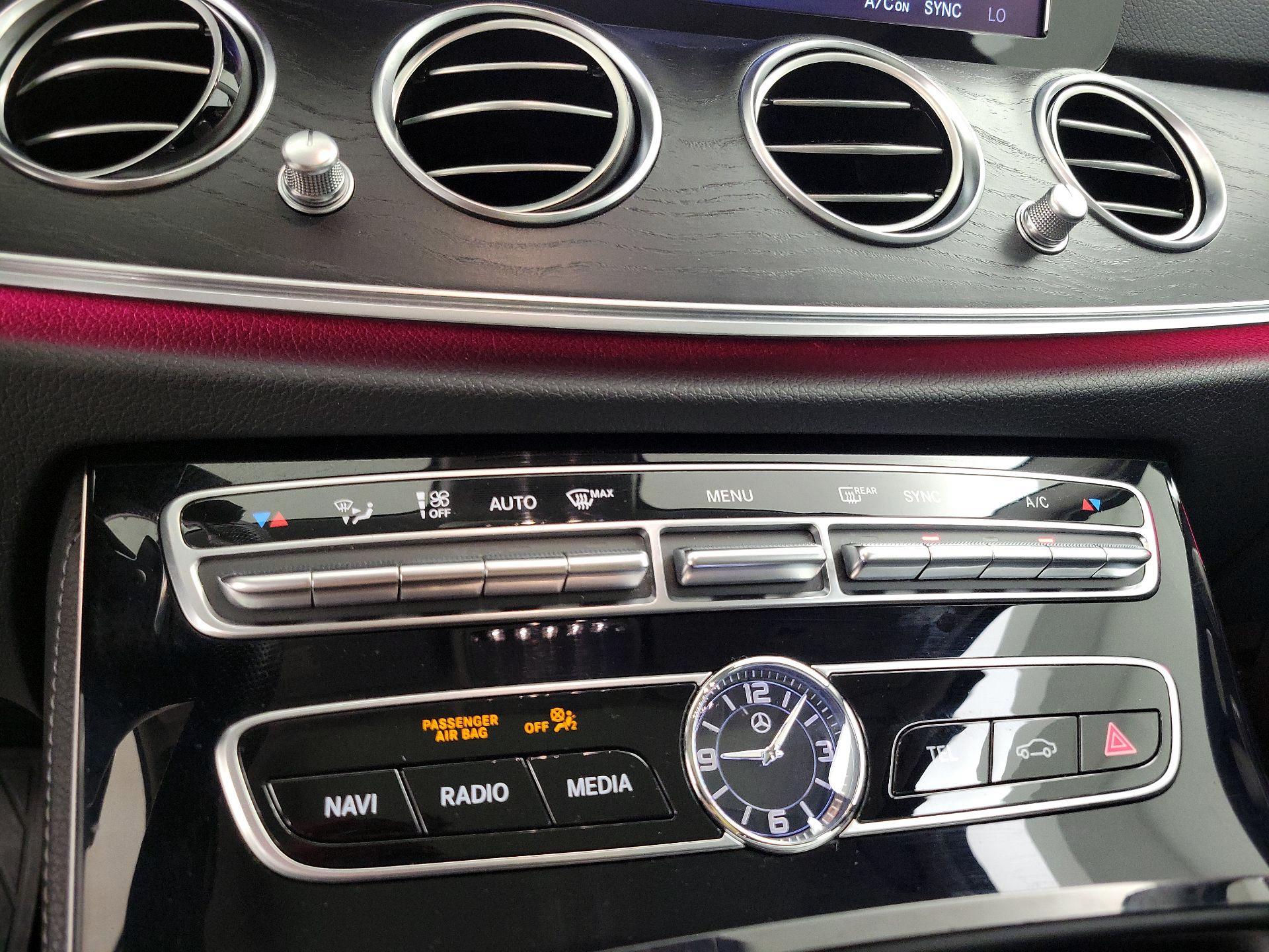Thumbnail: 2017 Mercedes-Benz E-Class - 17