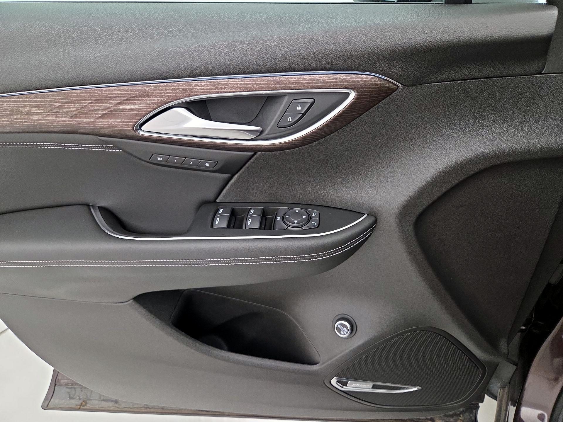 Thumbnail: 2022 Buick Envision - 12