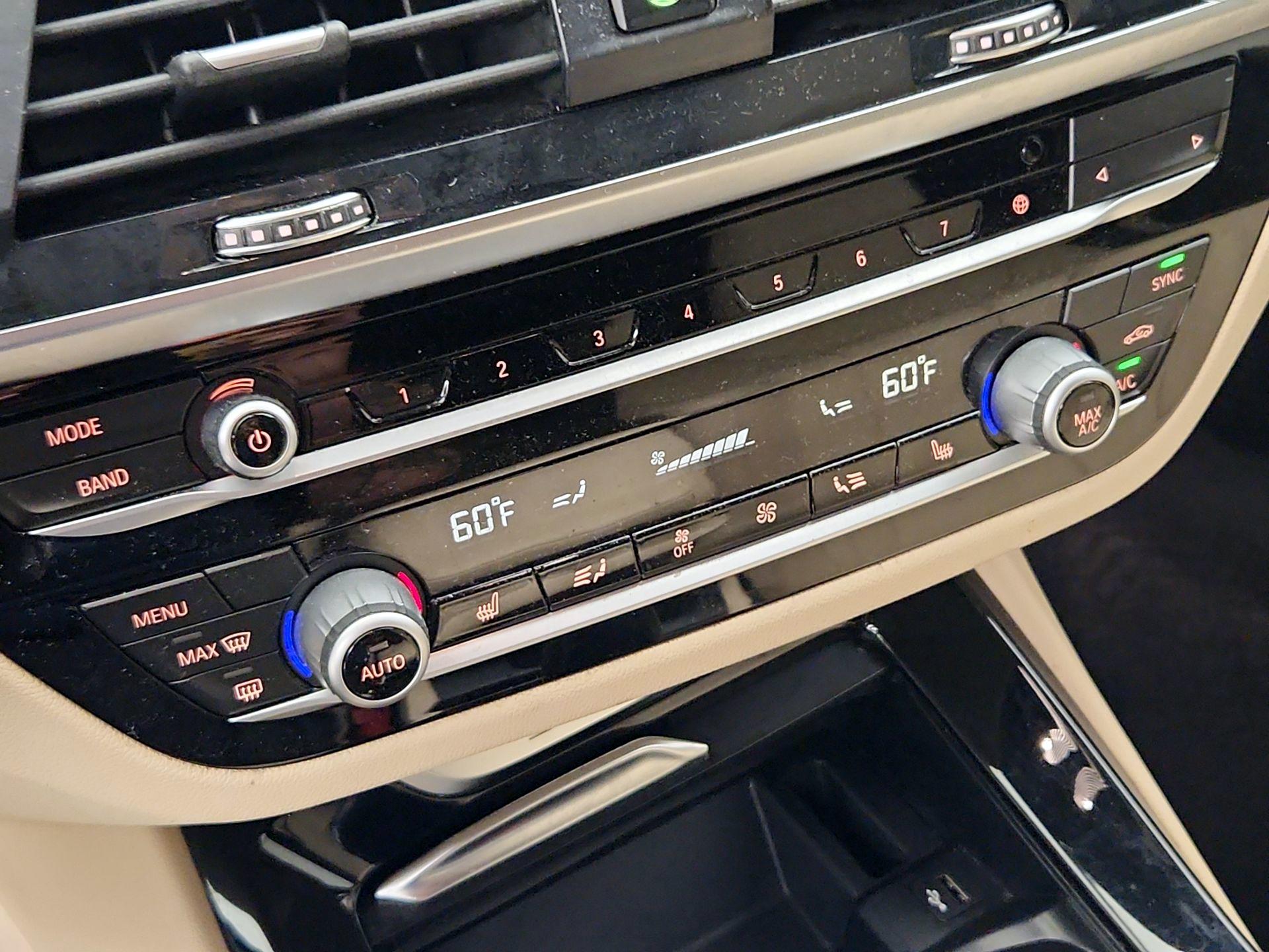 Thumbnail: 2019 BMW X3 - 16