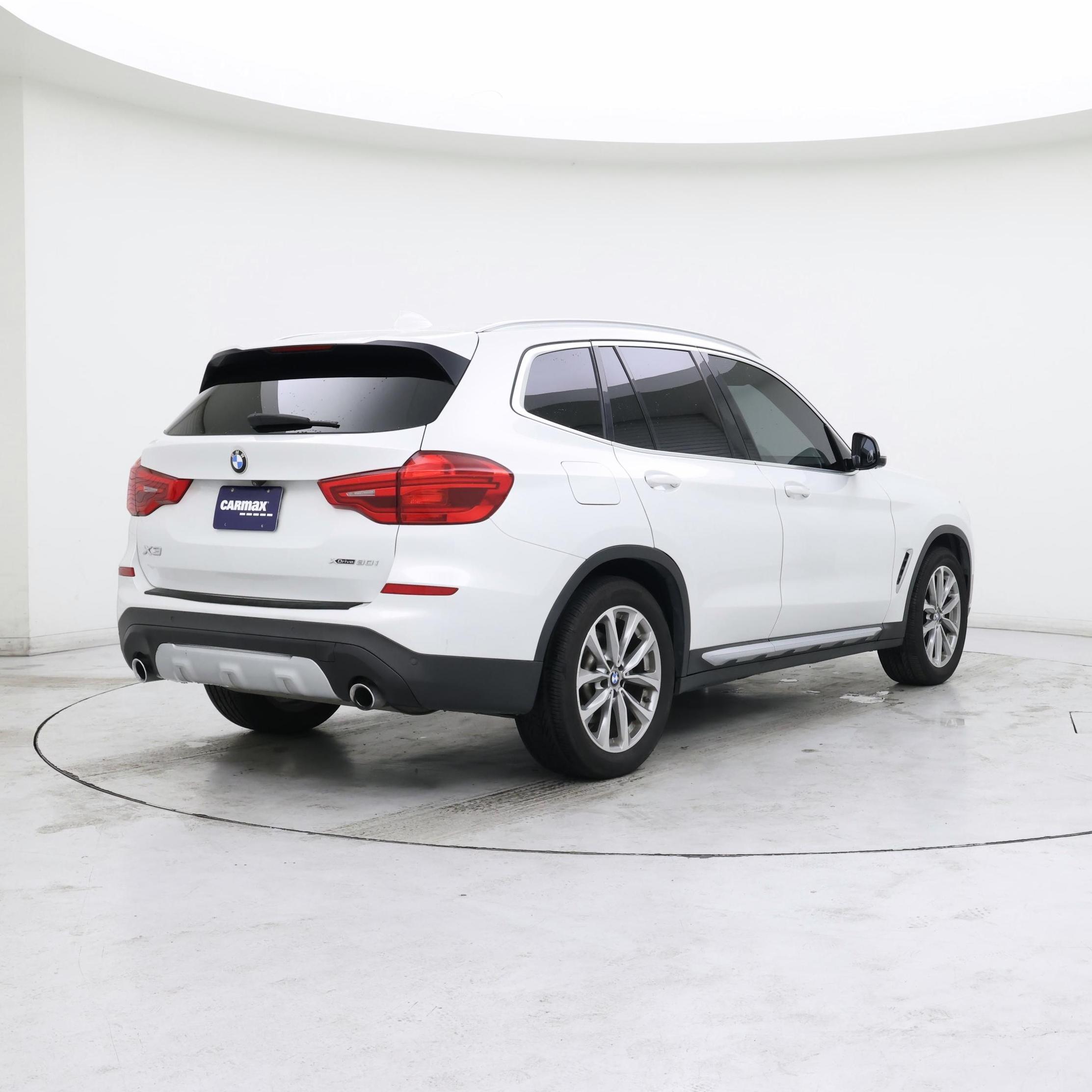 Thumbnail: 2019 BMW X3 - 8