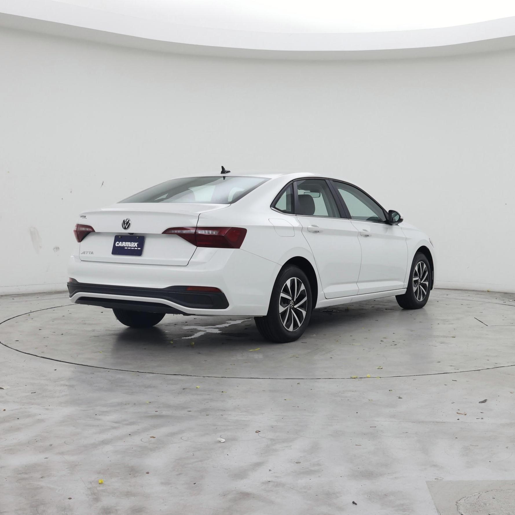 Thumbnail: 2024 Volkswagen Jetta - 8
