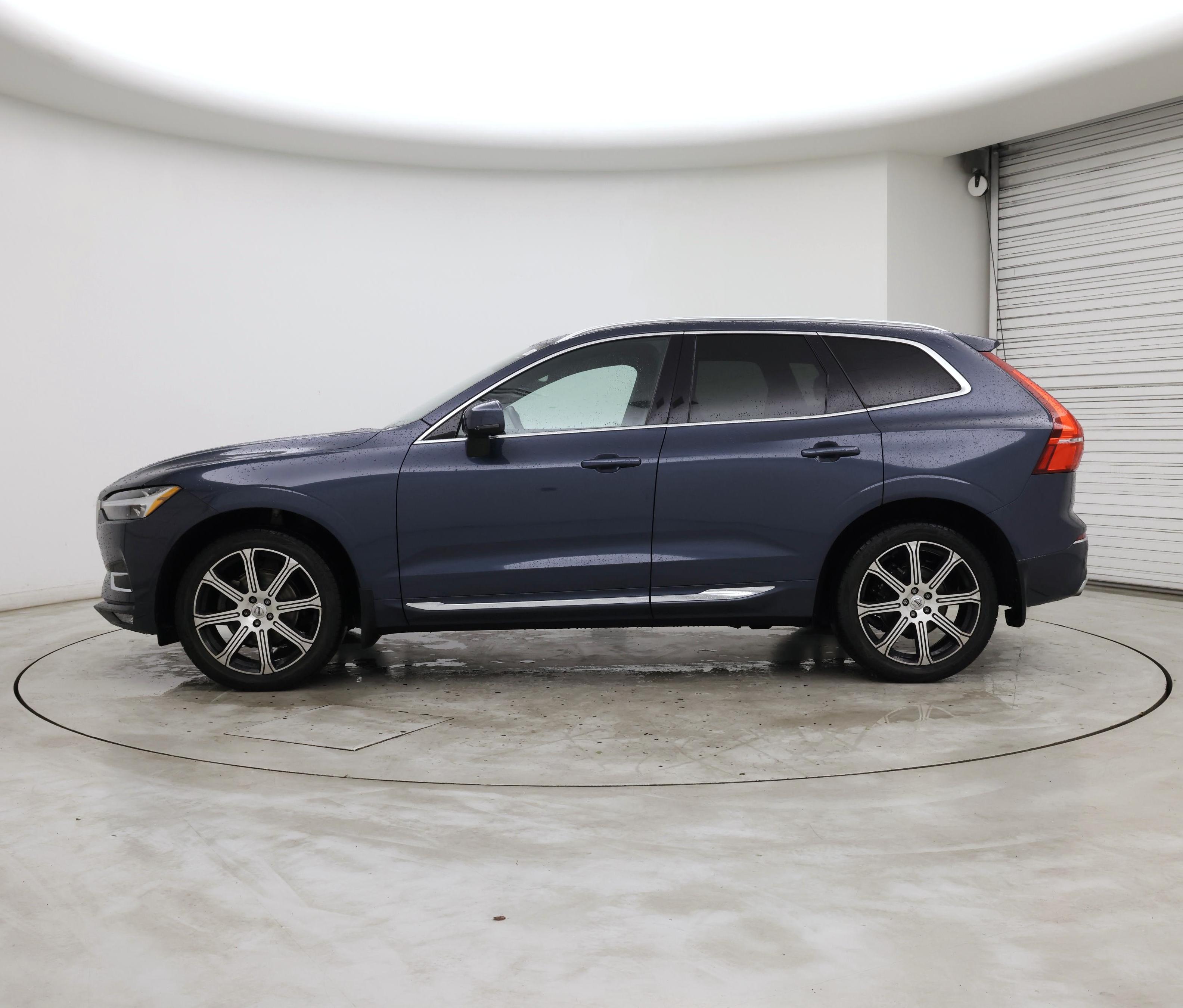 Thumbnail: 2021 Volvo XC60 - 3